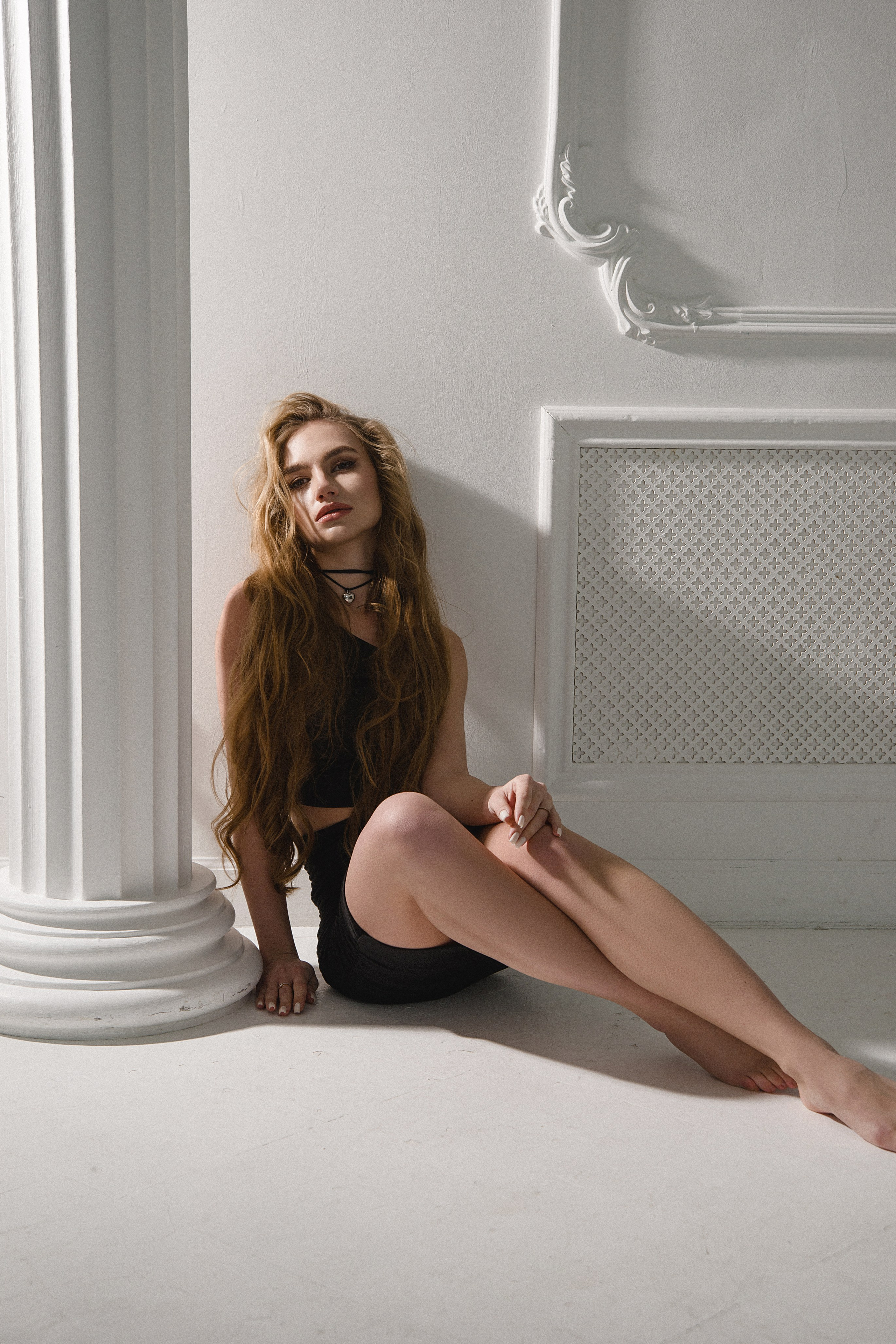 Алина, локация Mone