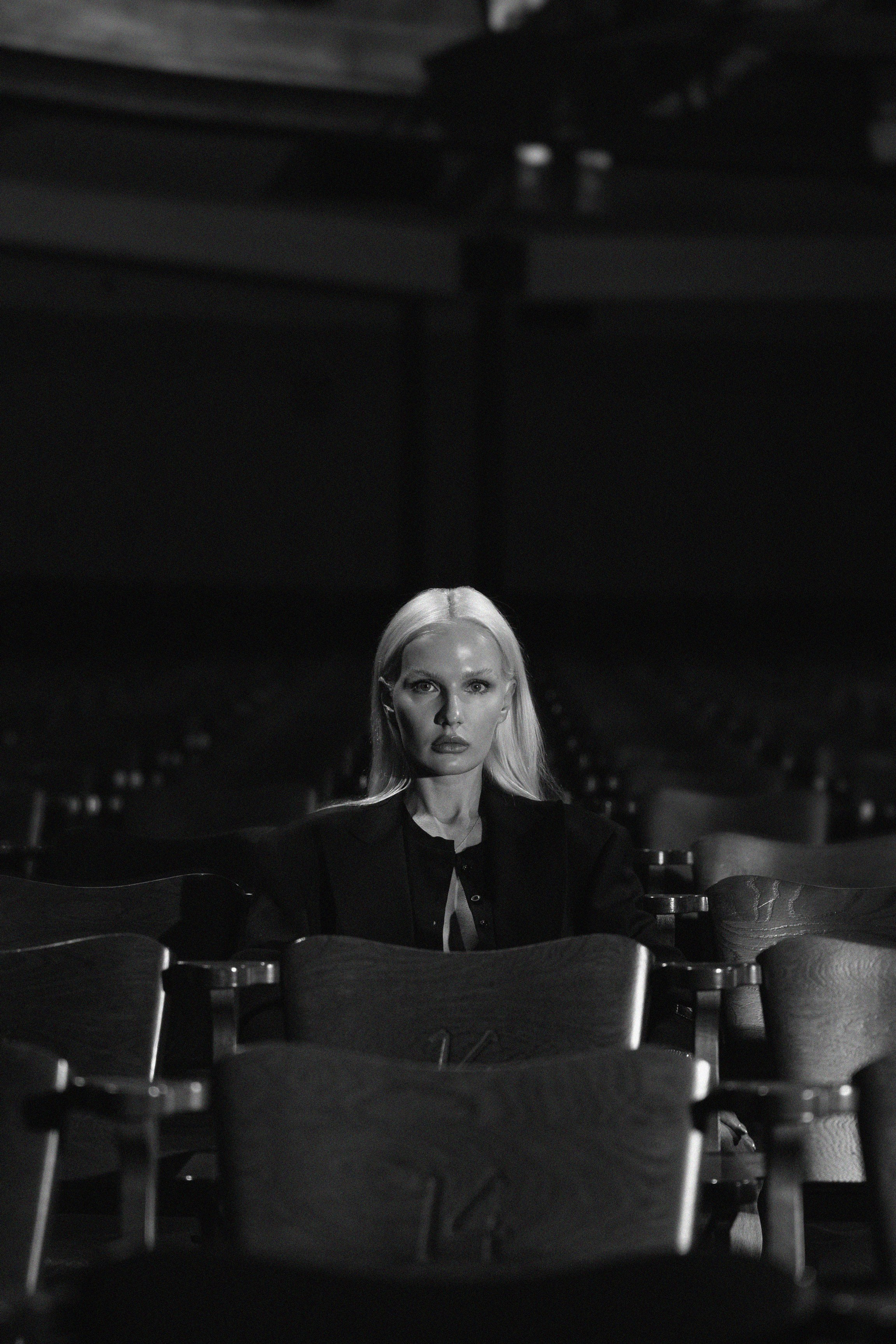 8 разгневанных женщин