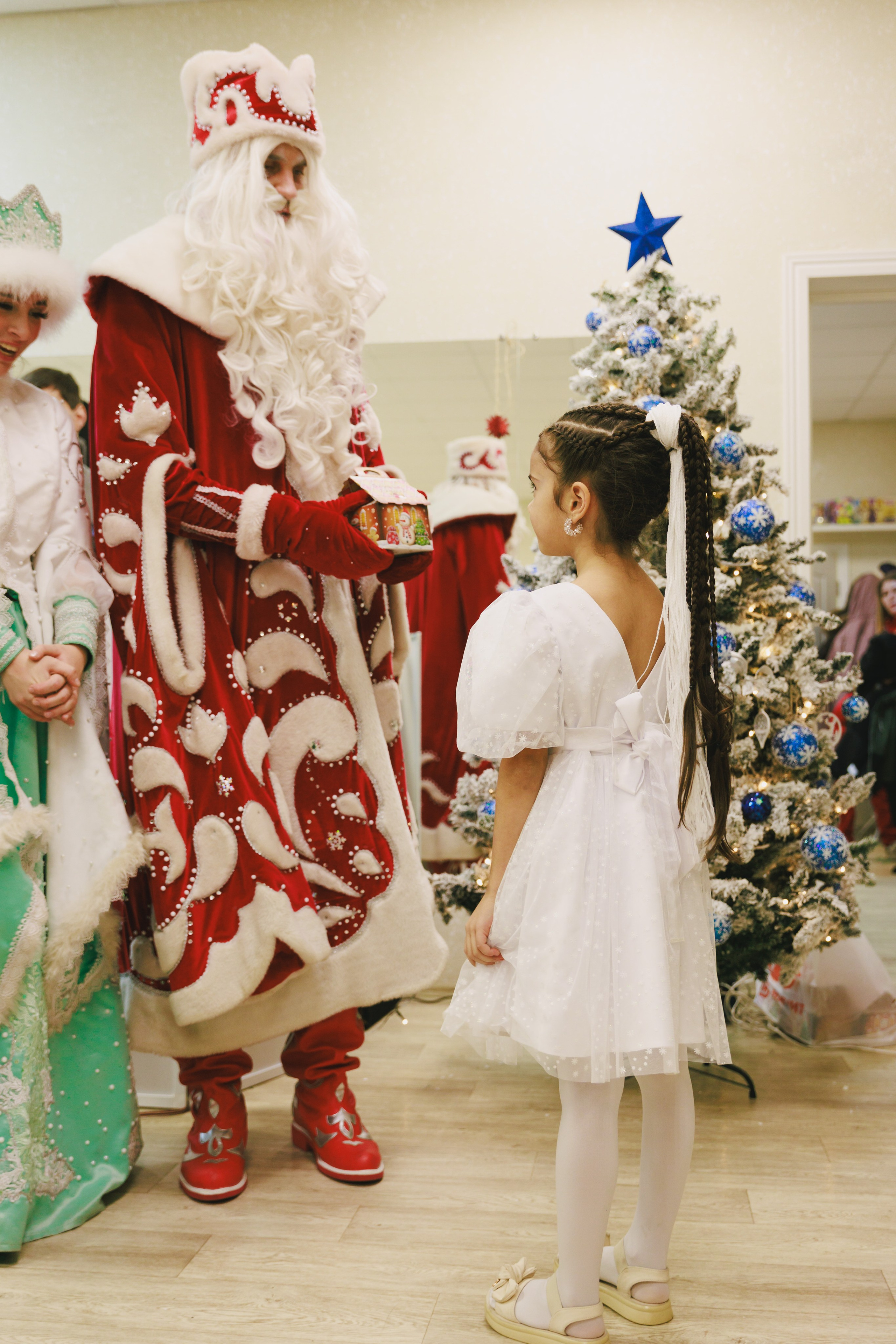Новогодний утренник в детском танцевальном коллективе