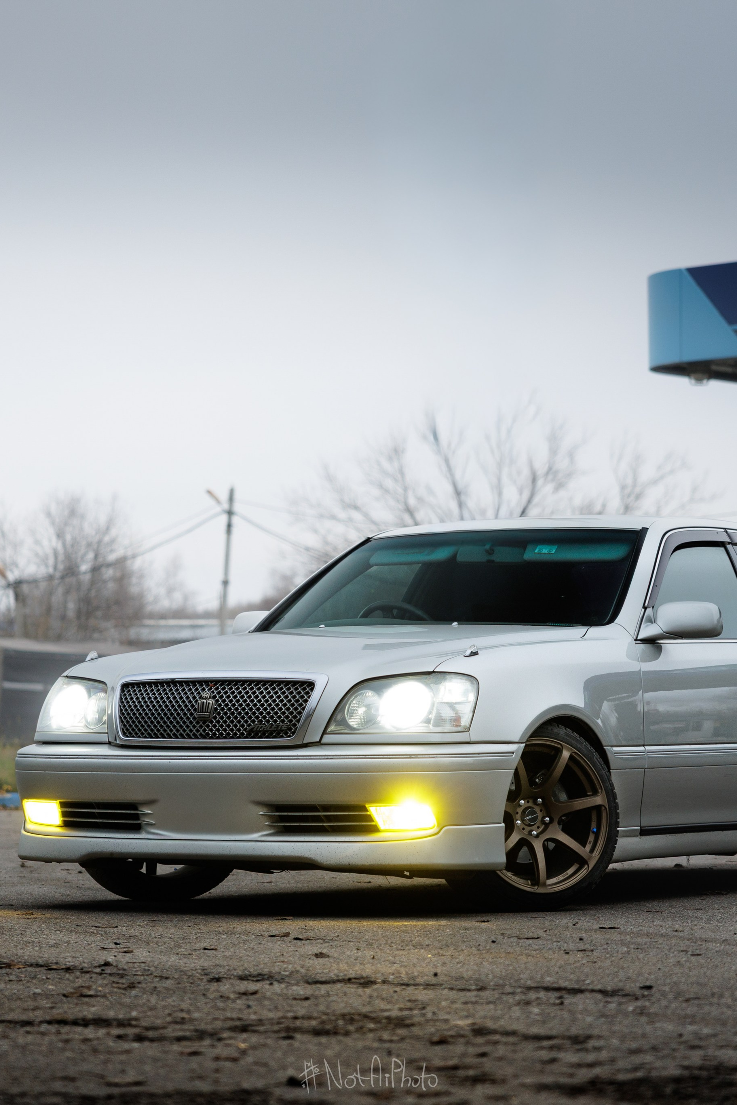 Фотосессия Toyota Crown