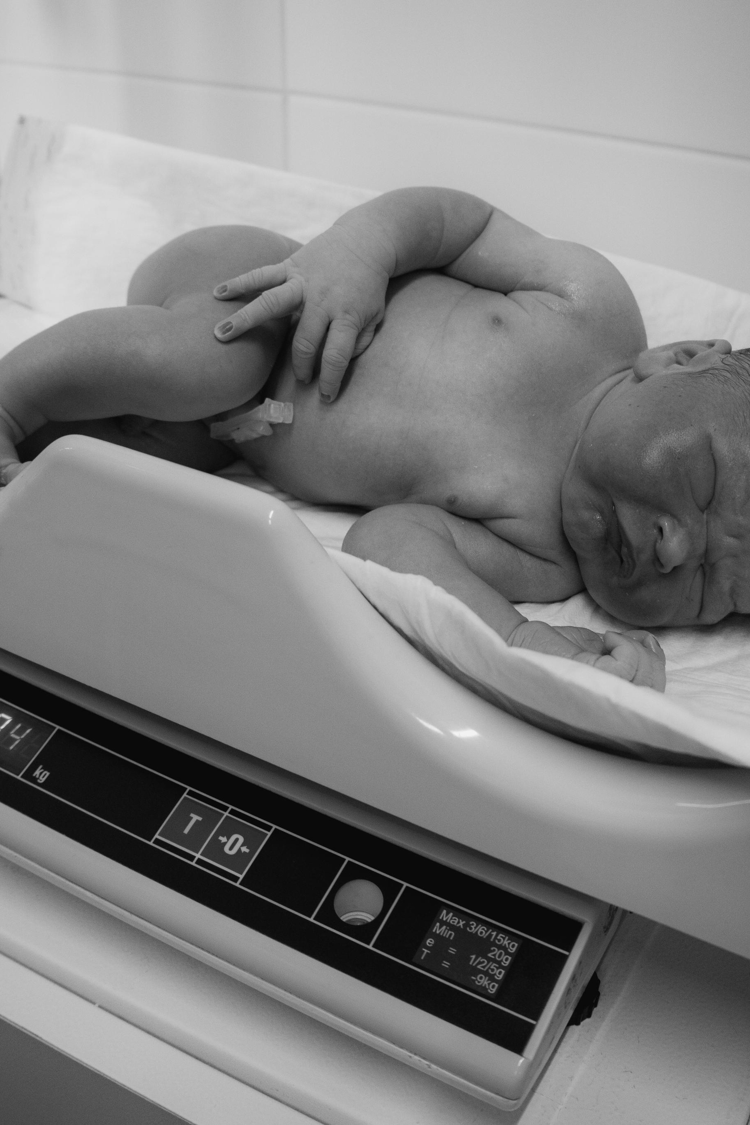 Съемка родов. Смиричевская Екатерина — фотограф новорожденных