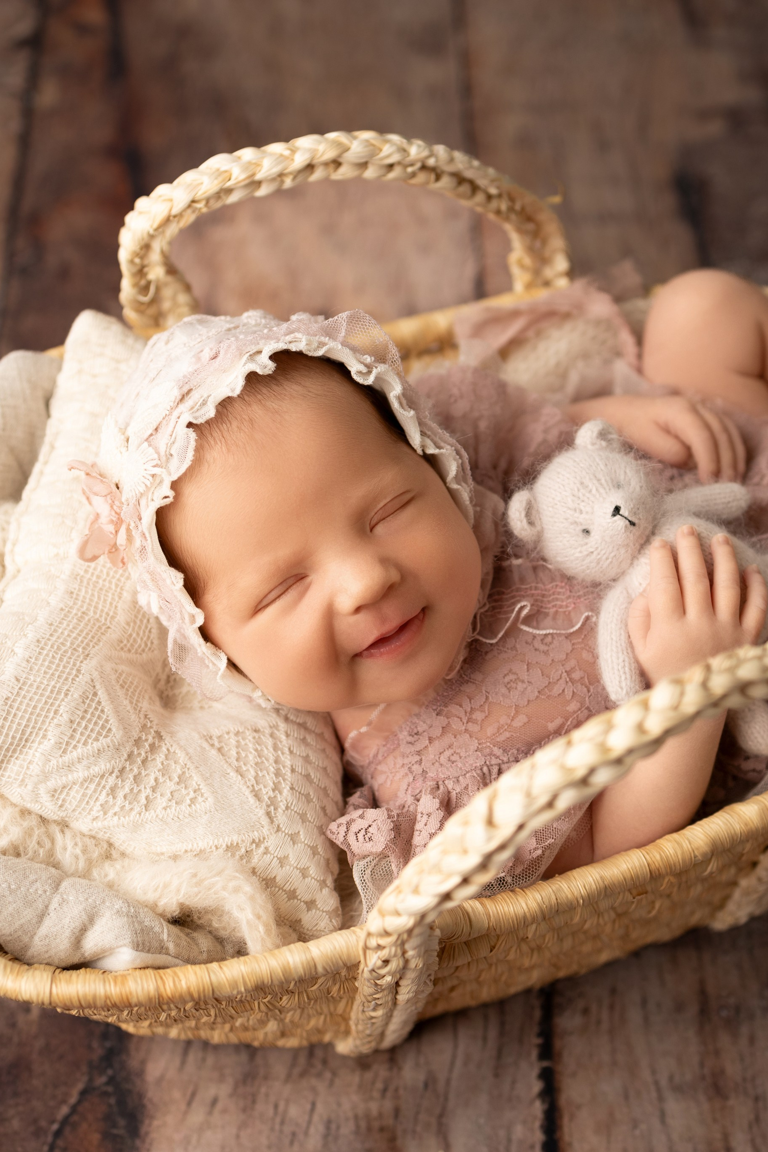 Классика. Смиричевская Екатерина — фотограф новорожденных