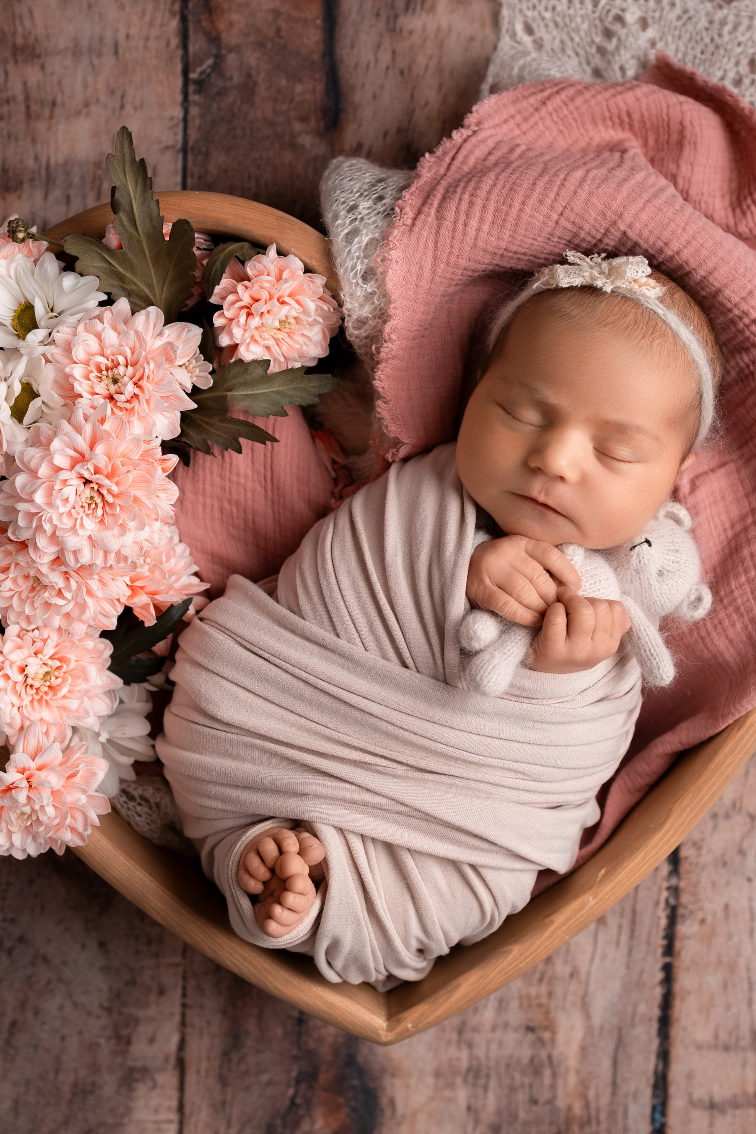 Классика. Смиричевская Екатерина — фотограф новорожденных