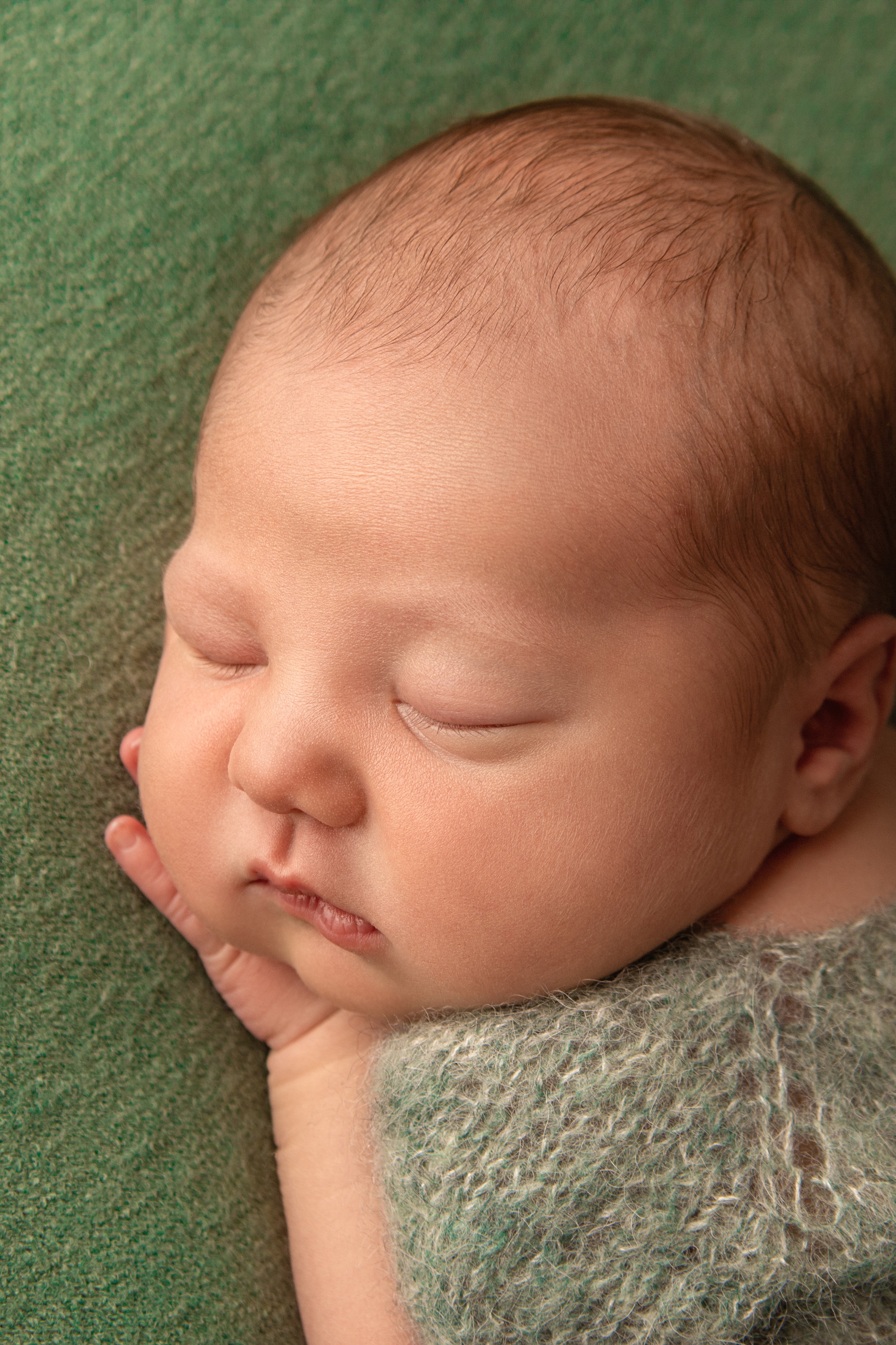 Классика. Смиричевская Екатерина — фотограф новорожденных