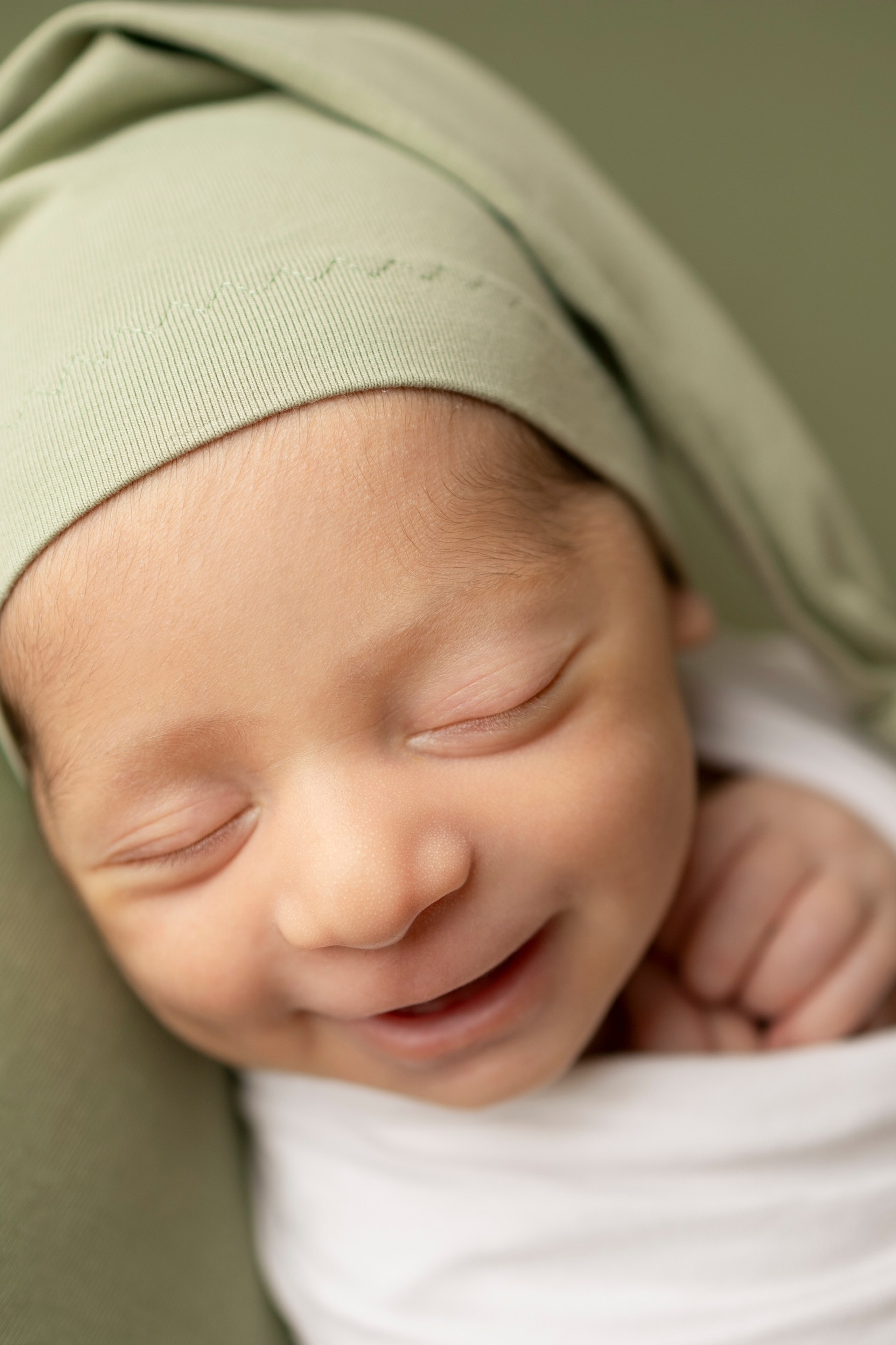 Классика. Смиричевская Екатерина — фотограф новорожденных