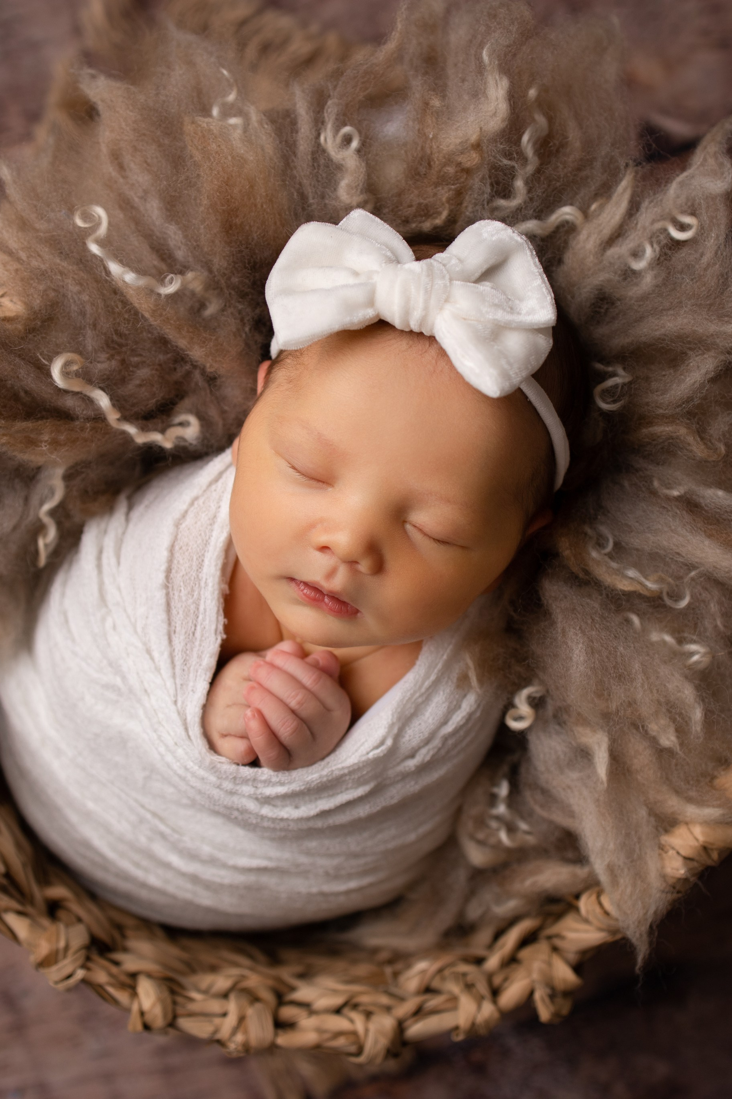 Классика. Смиричевская Екатерина — фотограф новорожденных