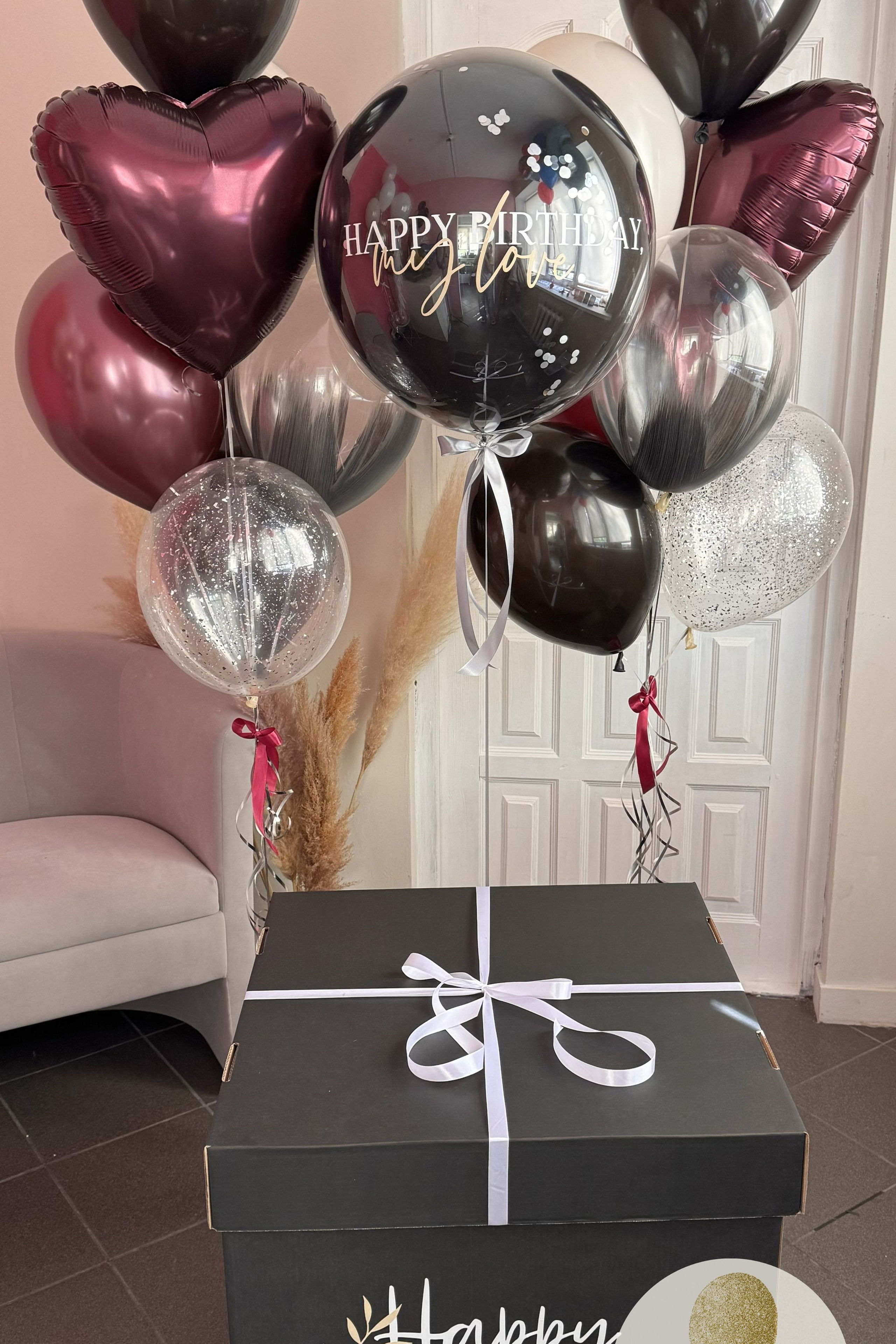 Коробка сюрприз. Воздушные шары с гелием в Донецке