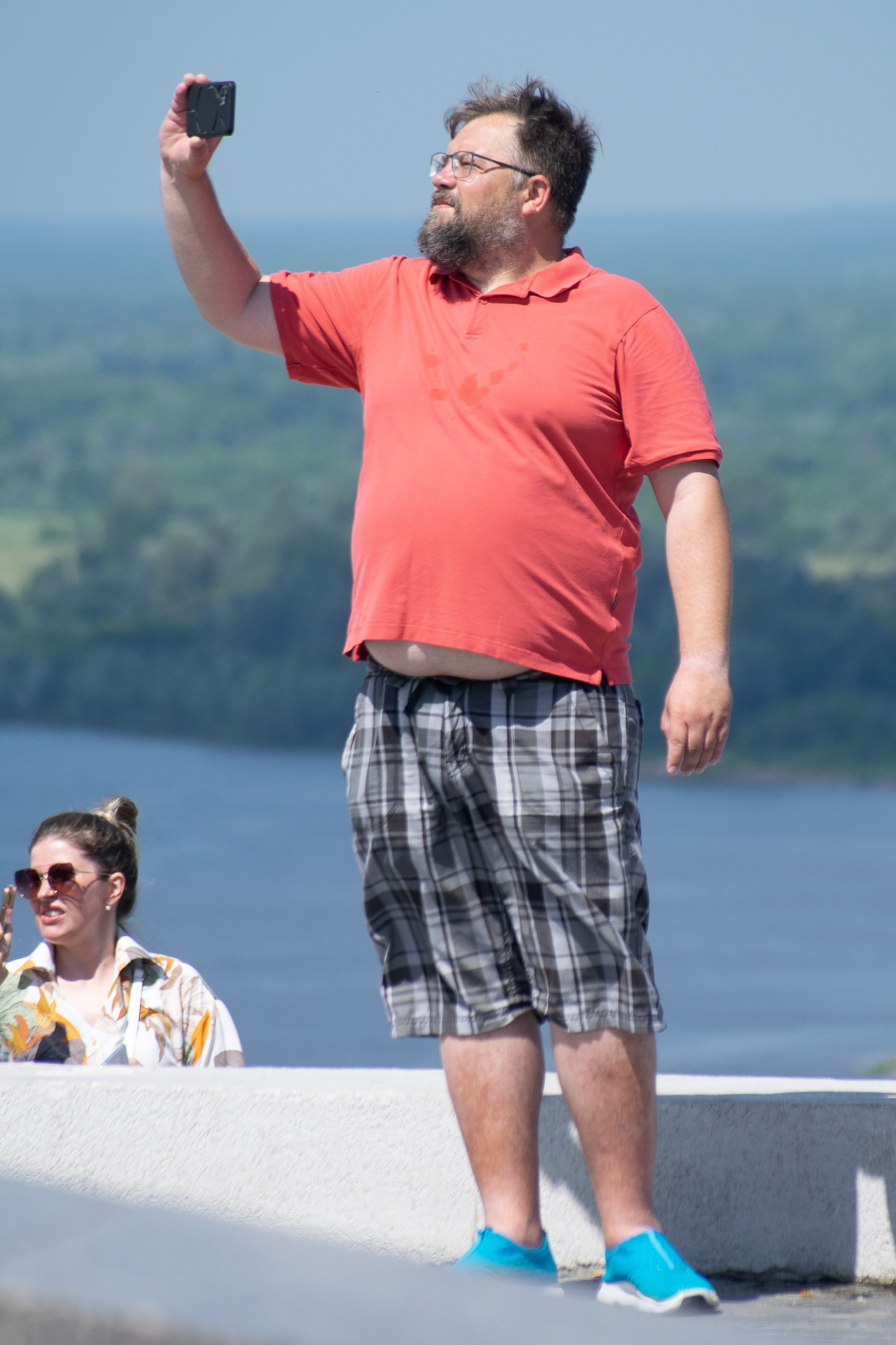 РГ. Туристы