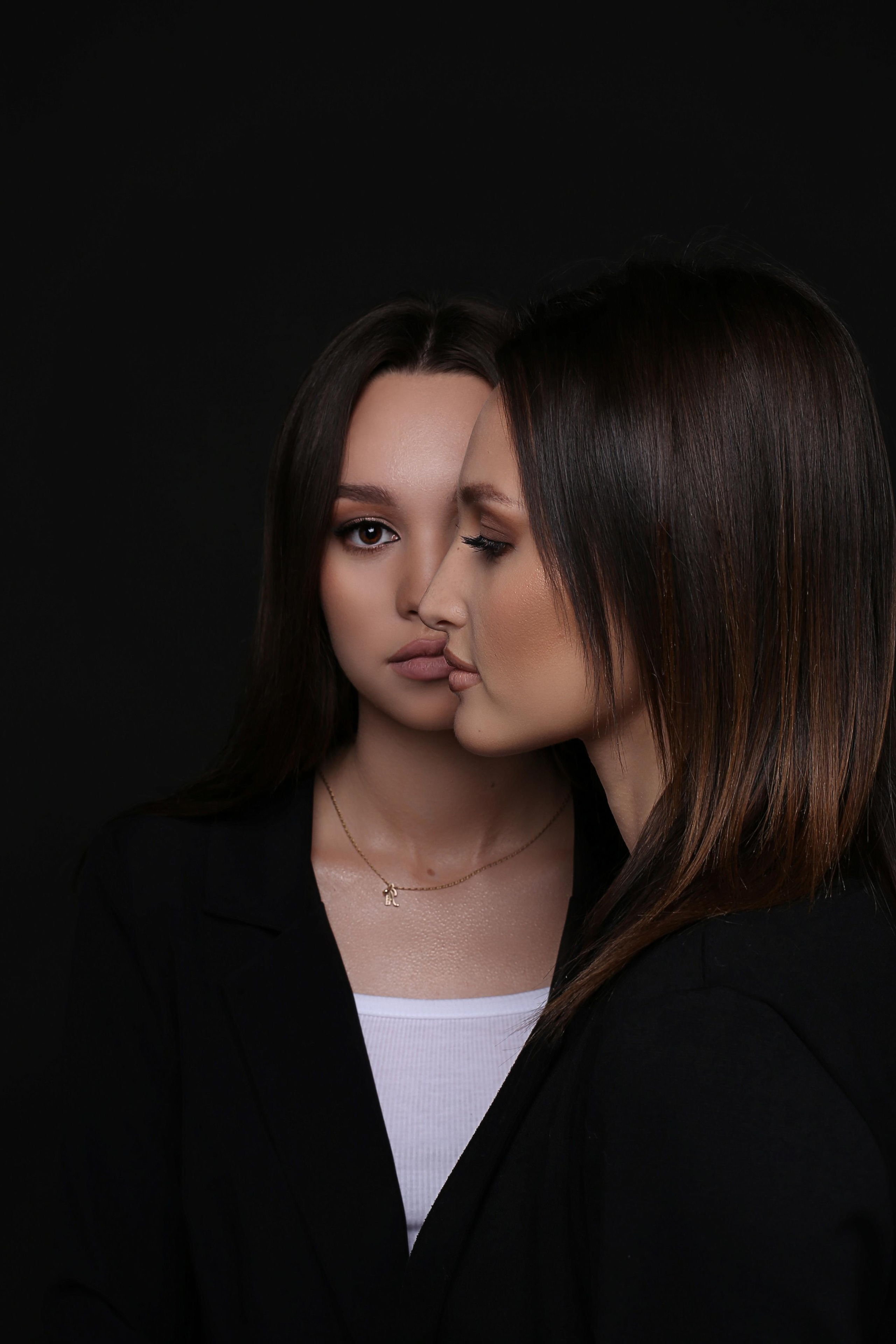 Сёстры Э•А