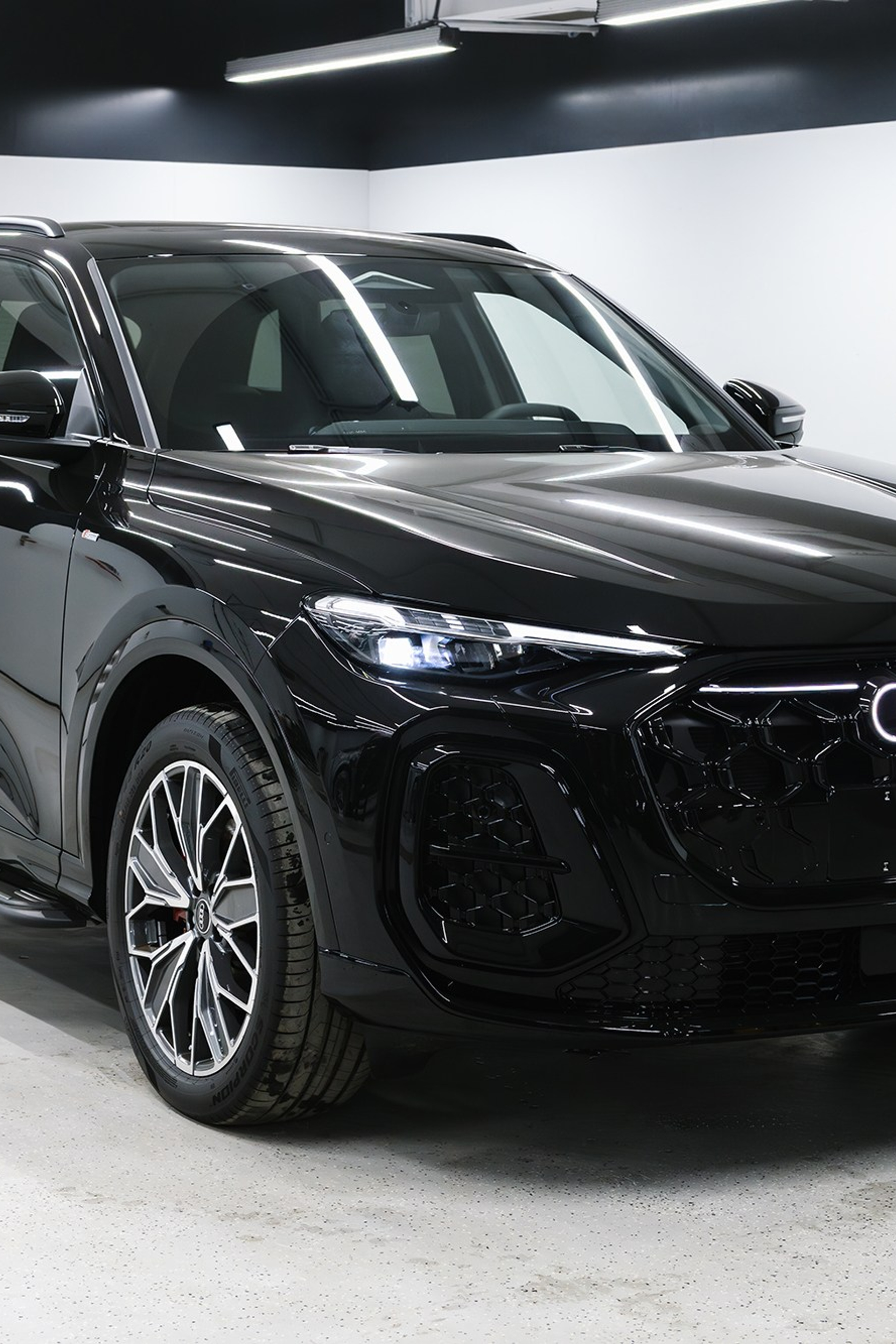 Audi Q5 &nbsp;40 TFSI 2.0 S tronic (204 л.&nbsp;с.)