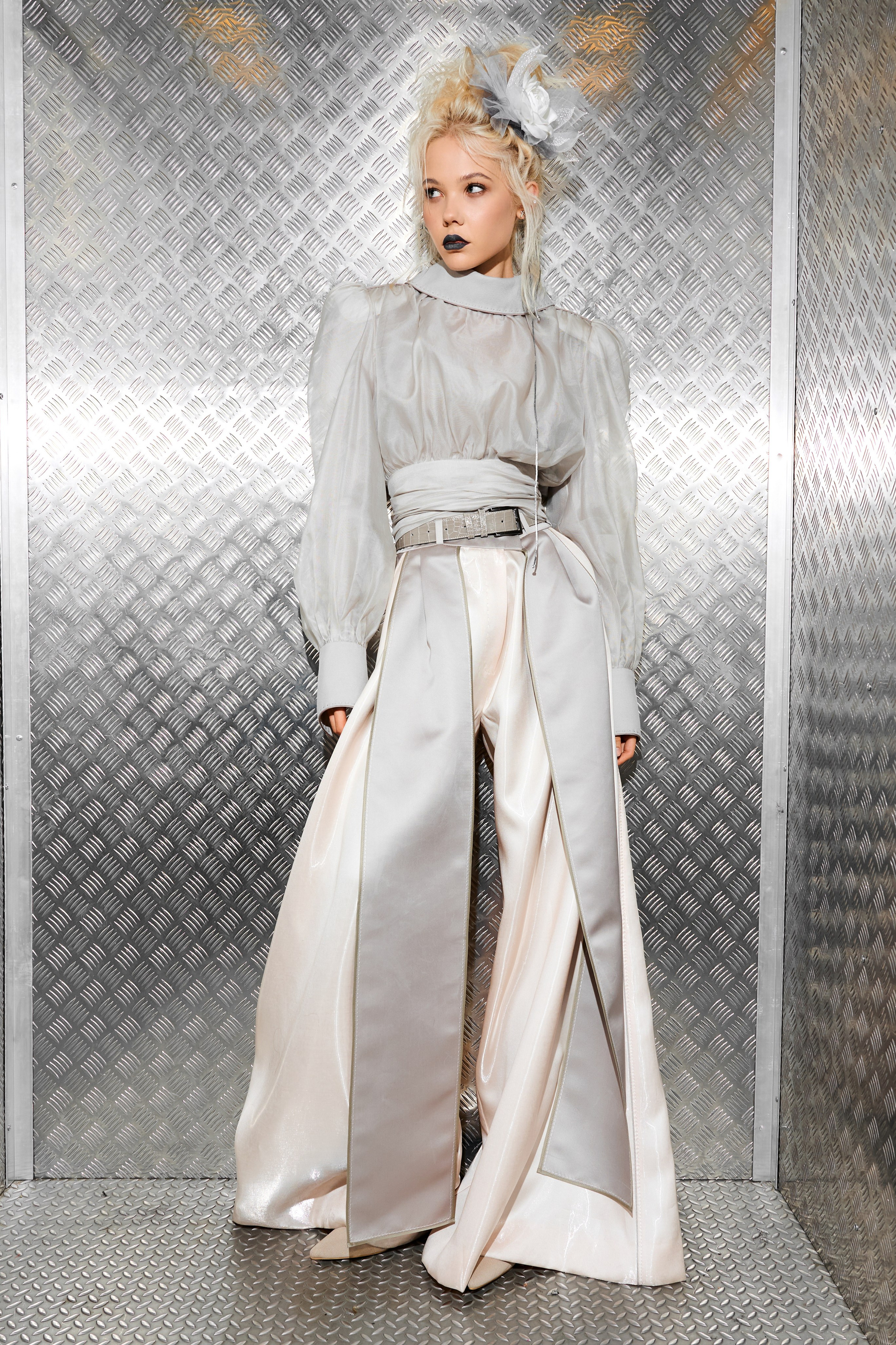 Igor Gulyaev backstage. Photographer Aleksandr Churakaev