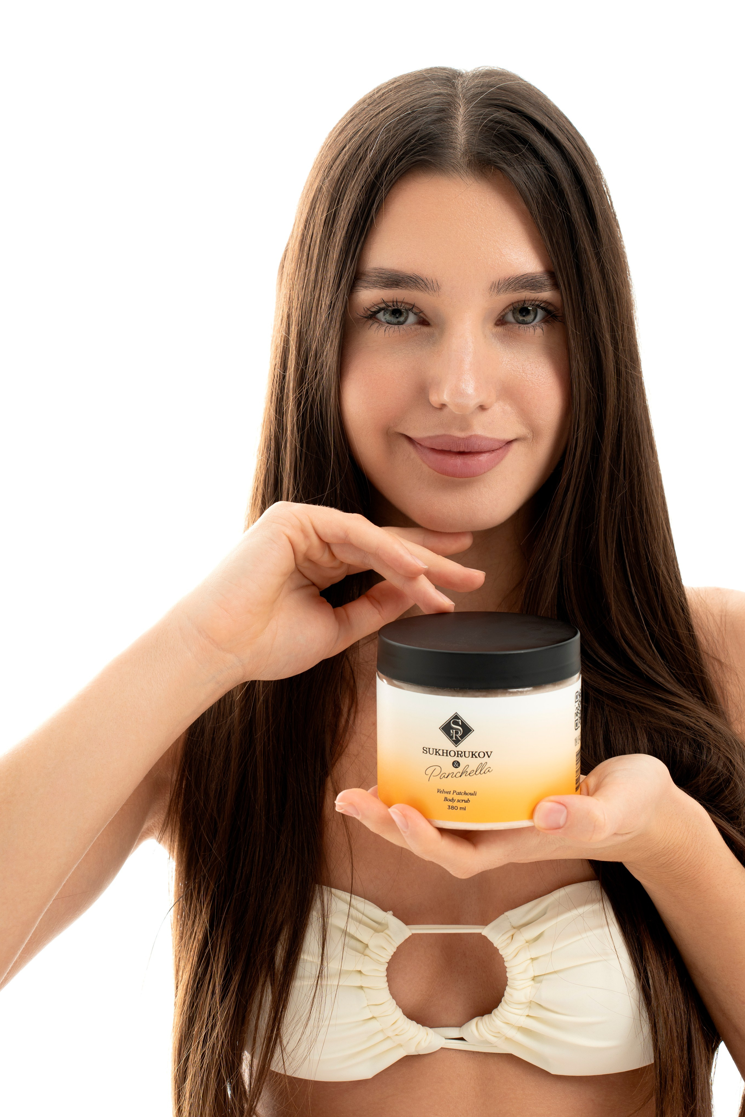 Фото для маркетплейсов в Самаре, съемки с моделями. Предметный фотограф Самара