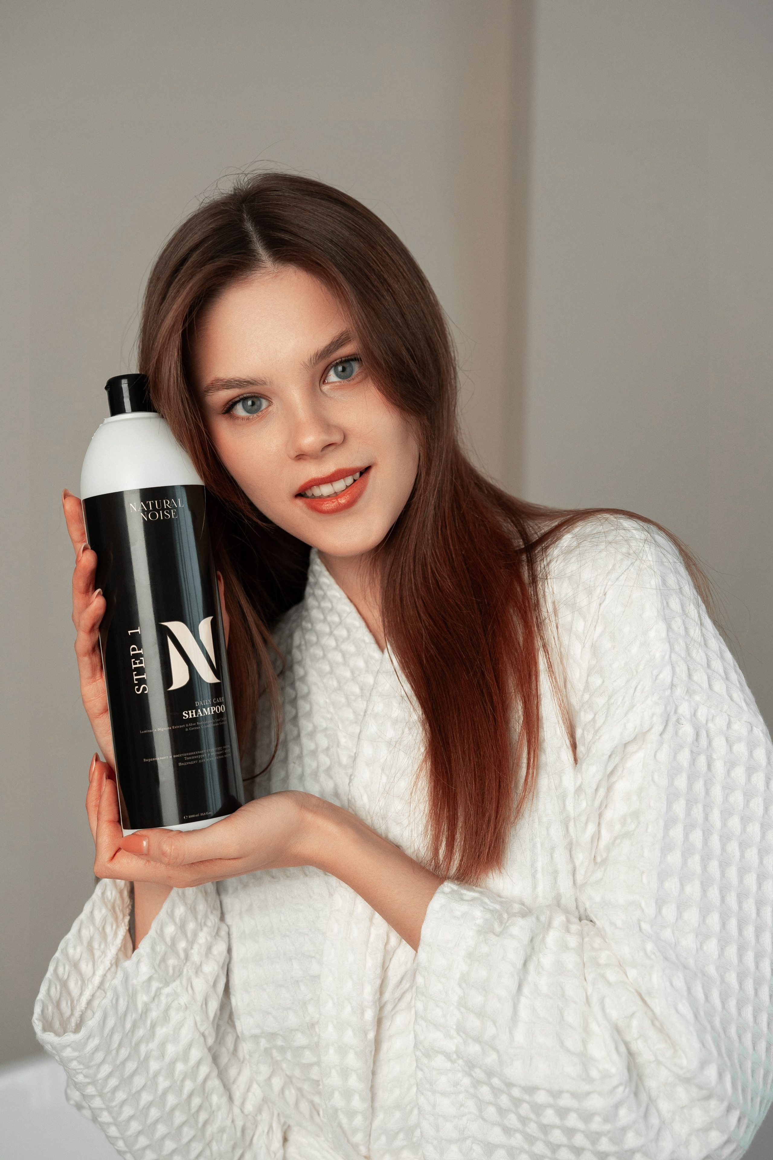 Фото для маркетплейсов в Самаре, съемки с моделями. Предметный фотограф Самара