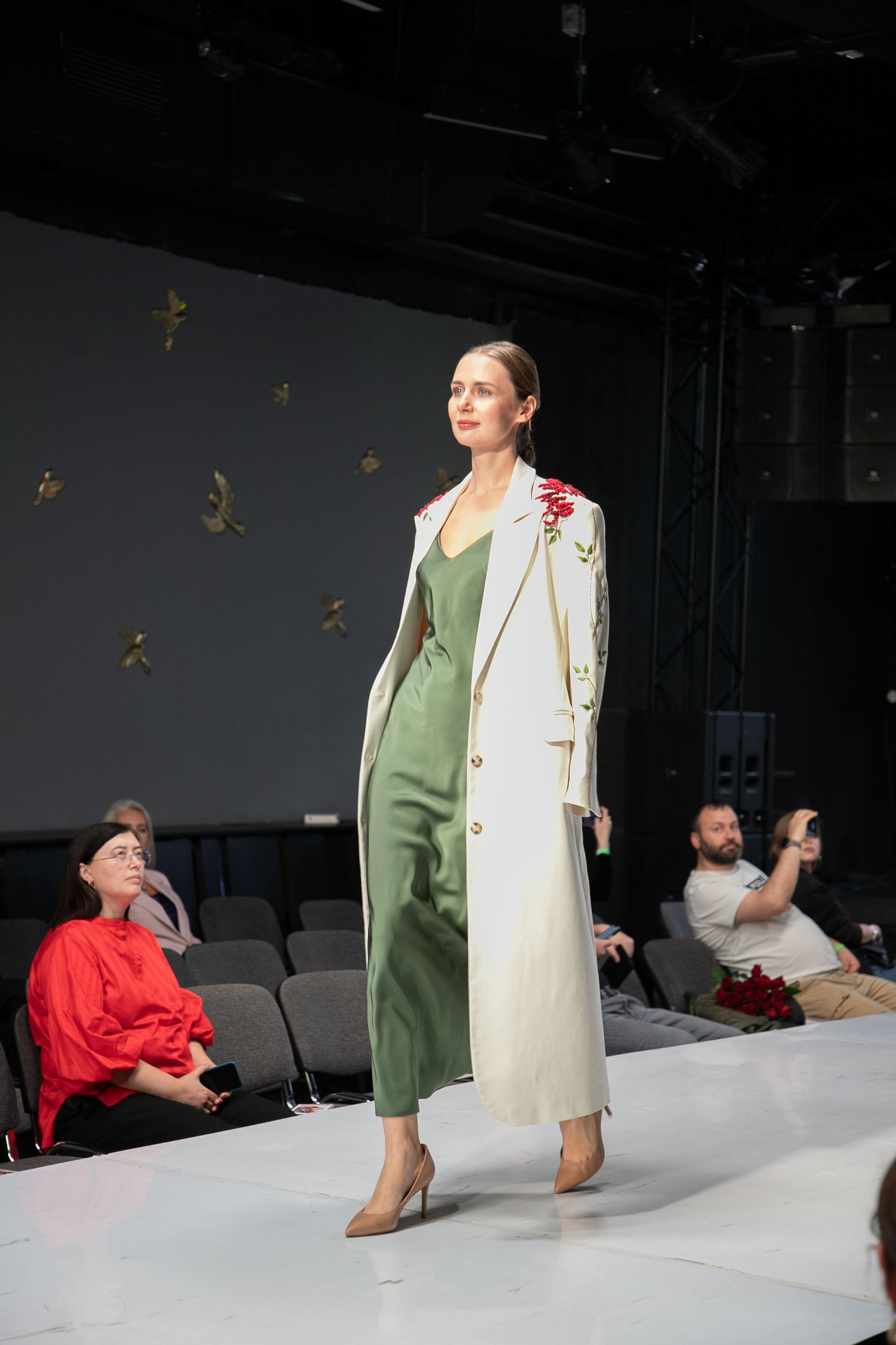 Отзывы. Фотограф Екатеринбург. Портретный fashion свадебный предметный фотограф для маркетплейсов (Озон Wildberries Мегамаркет) Андрей Наговицин