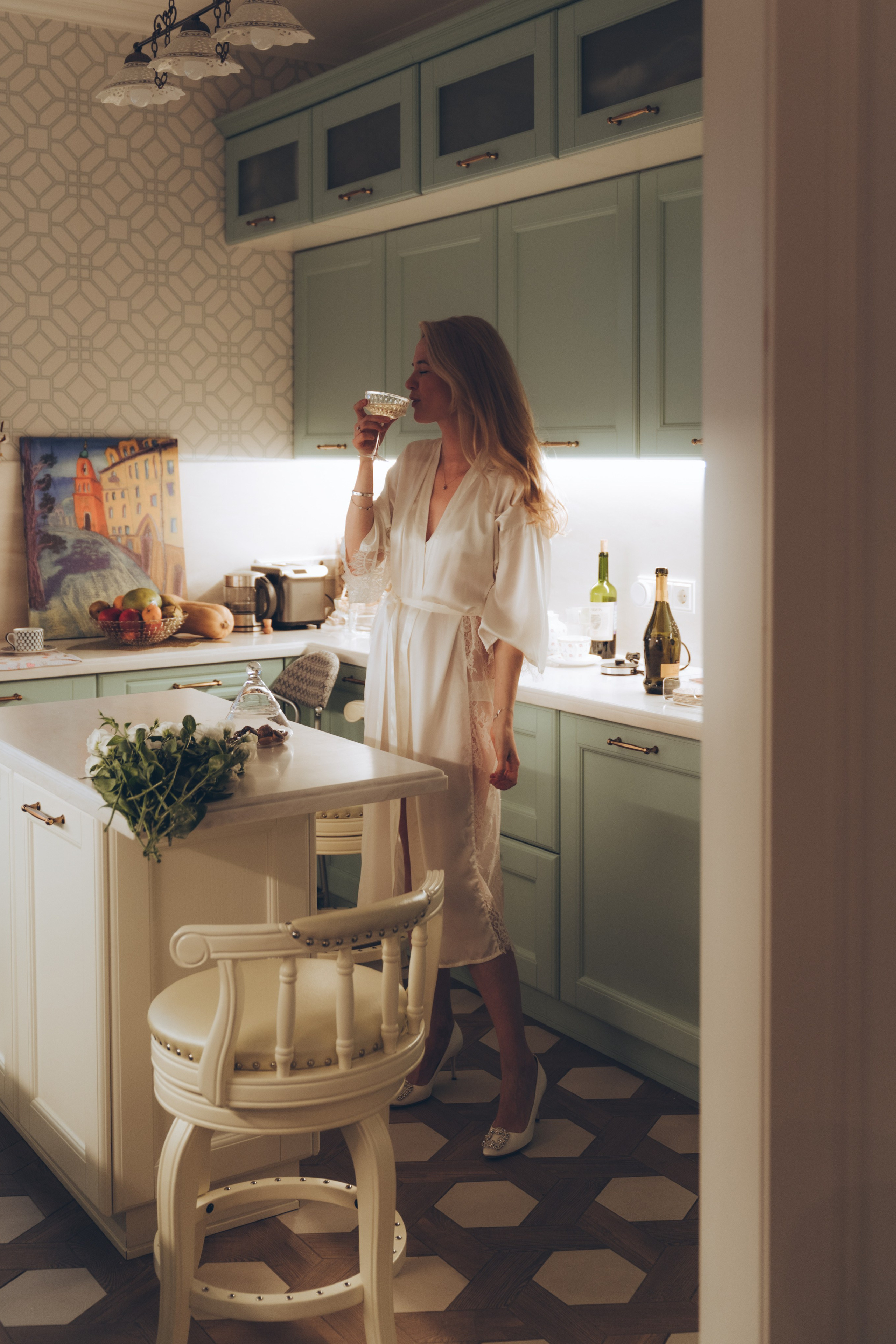 Аня. Сборы невесты