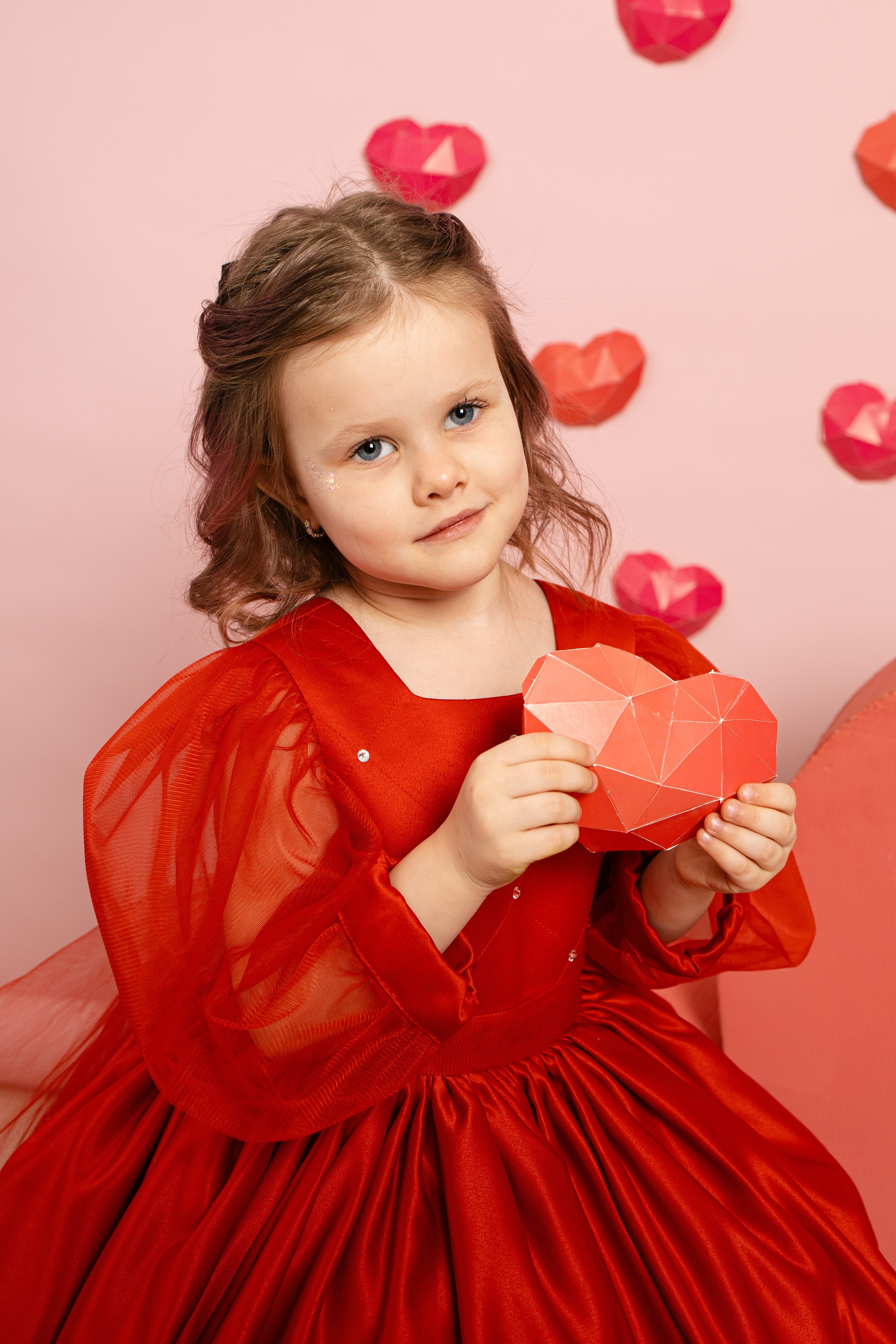 Фотосессии в студии и на природе. Фотограф в Иркутске Тома Кабанова