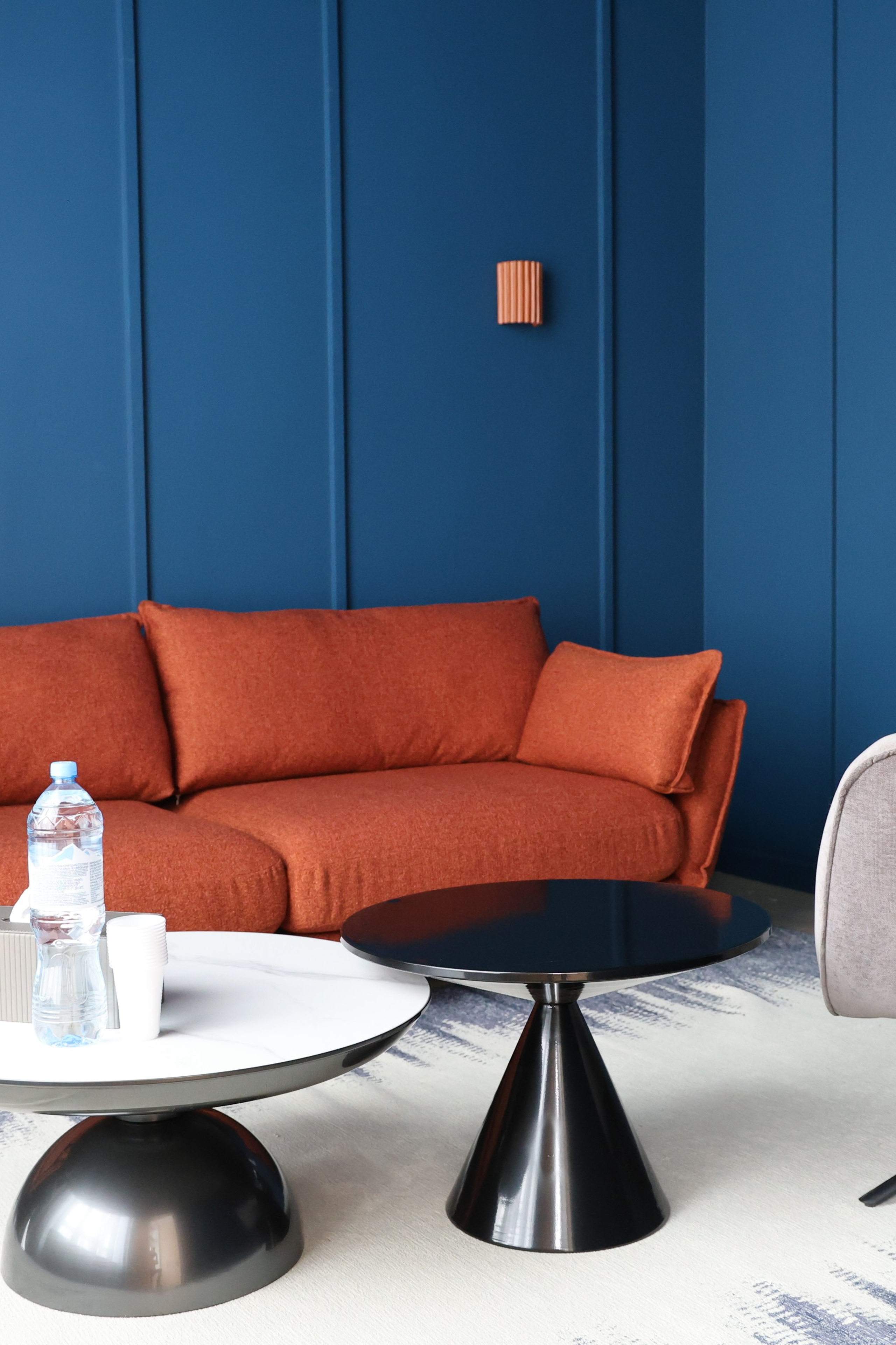 Кабриолет, фото в кабриолете, старинная машина, спортивная машина. Свадебный, семейный, женский и детский фотограф из Екатеринбурга