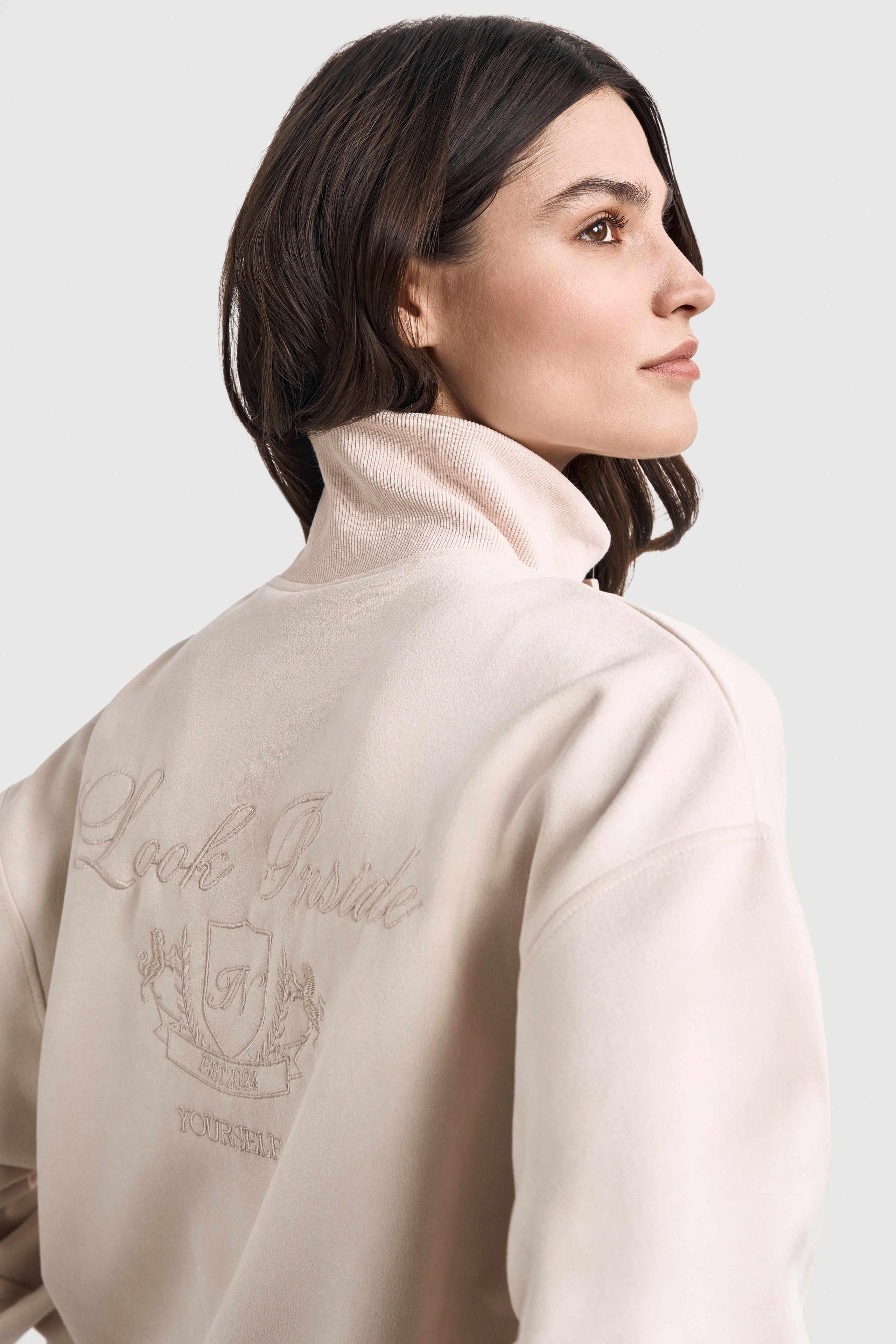 Look In. Фотограф для брендов, моделей и частных клиентов в Москве