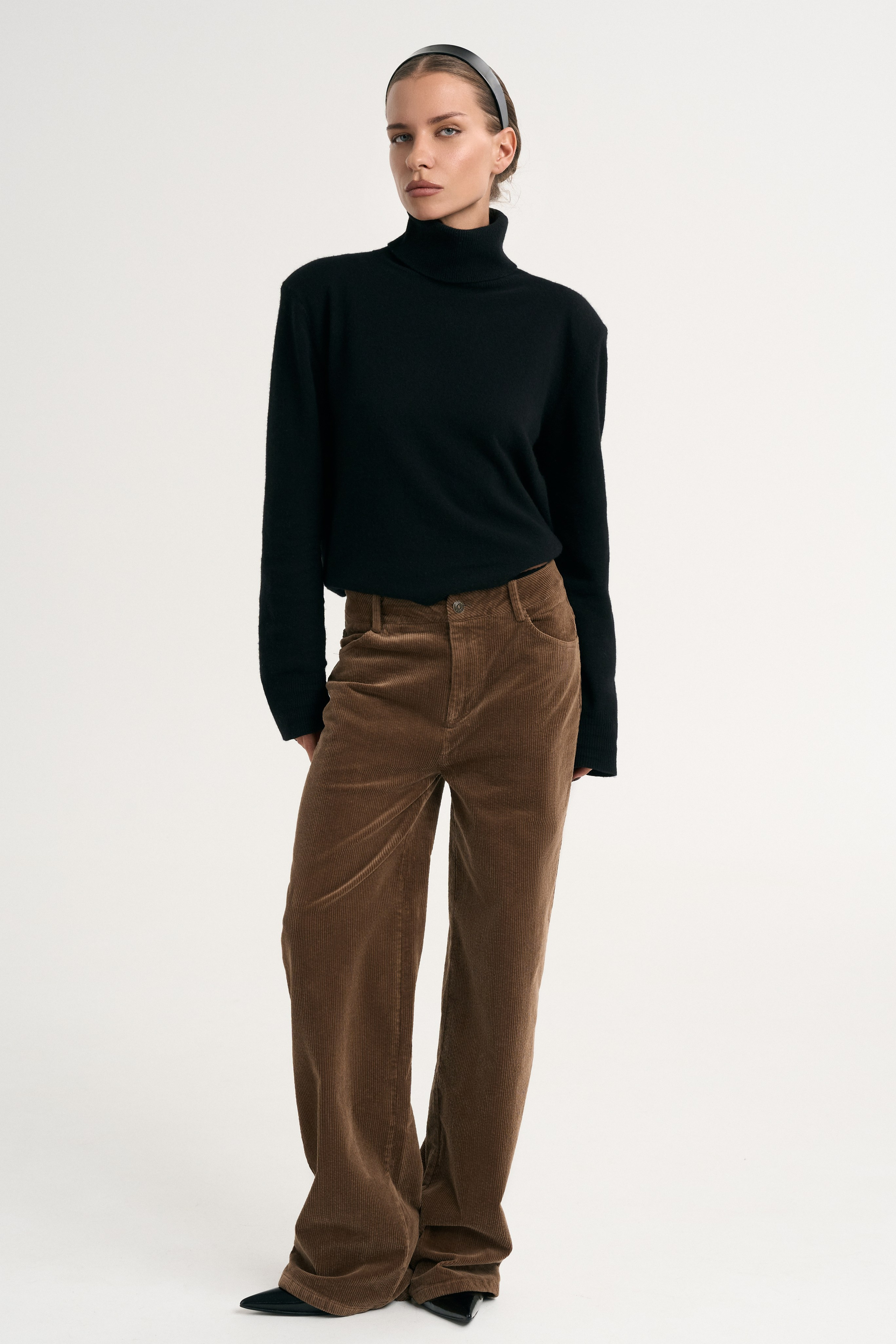 NEXTDORE. Фотограф для брендов, моделей и частных клиентов в Москве