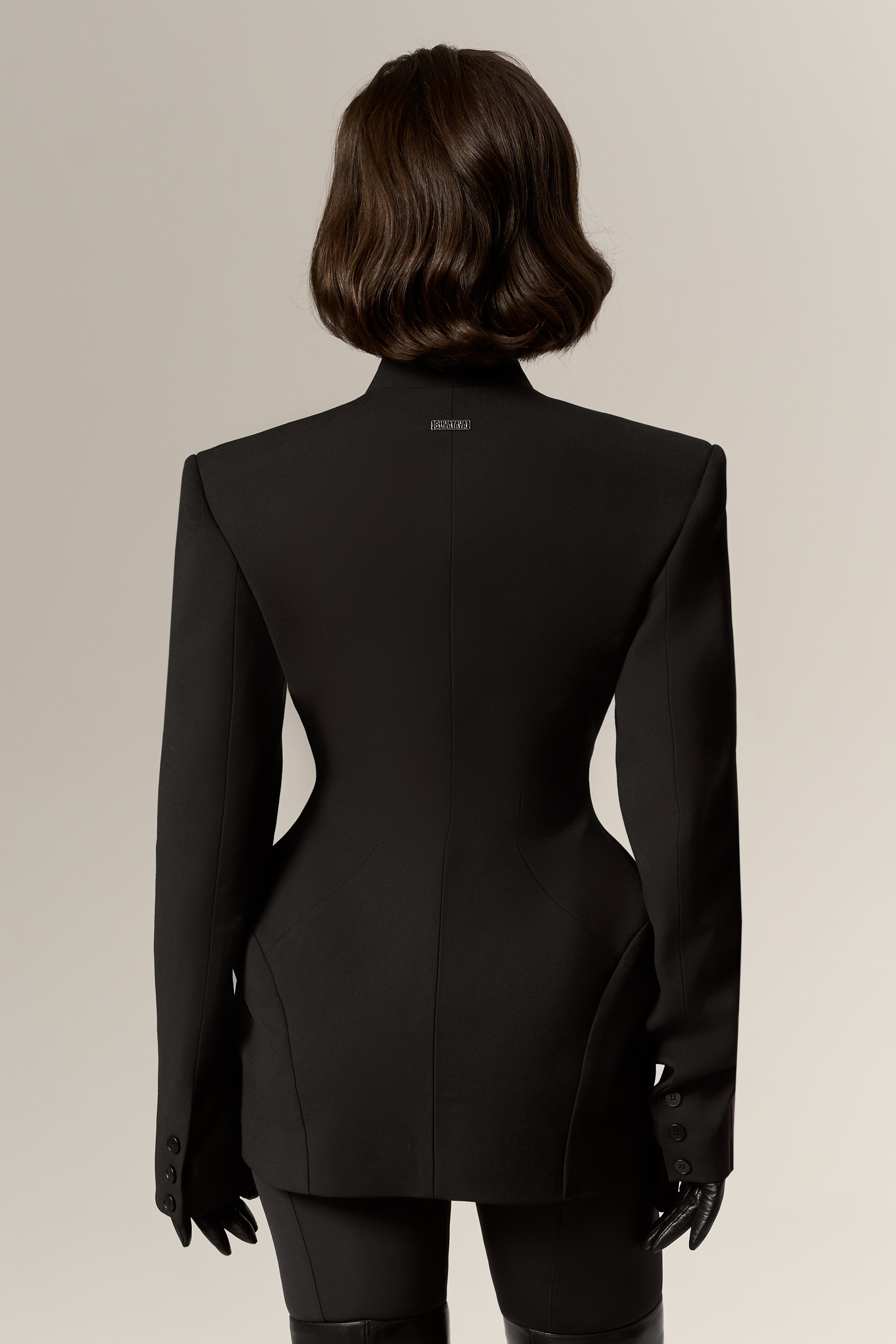 SVYATAYA — catalog. Фотограф для брендов, моделей и частных клиентов в Москве