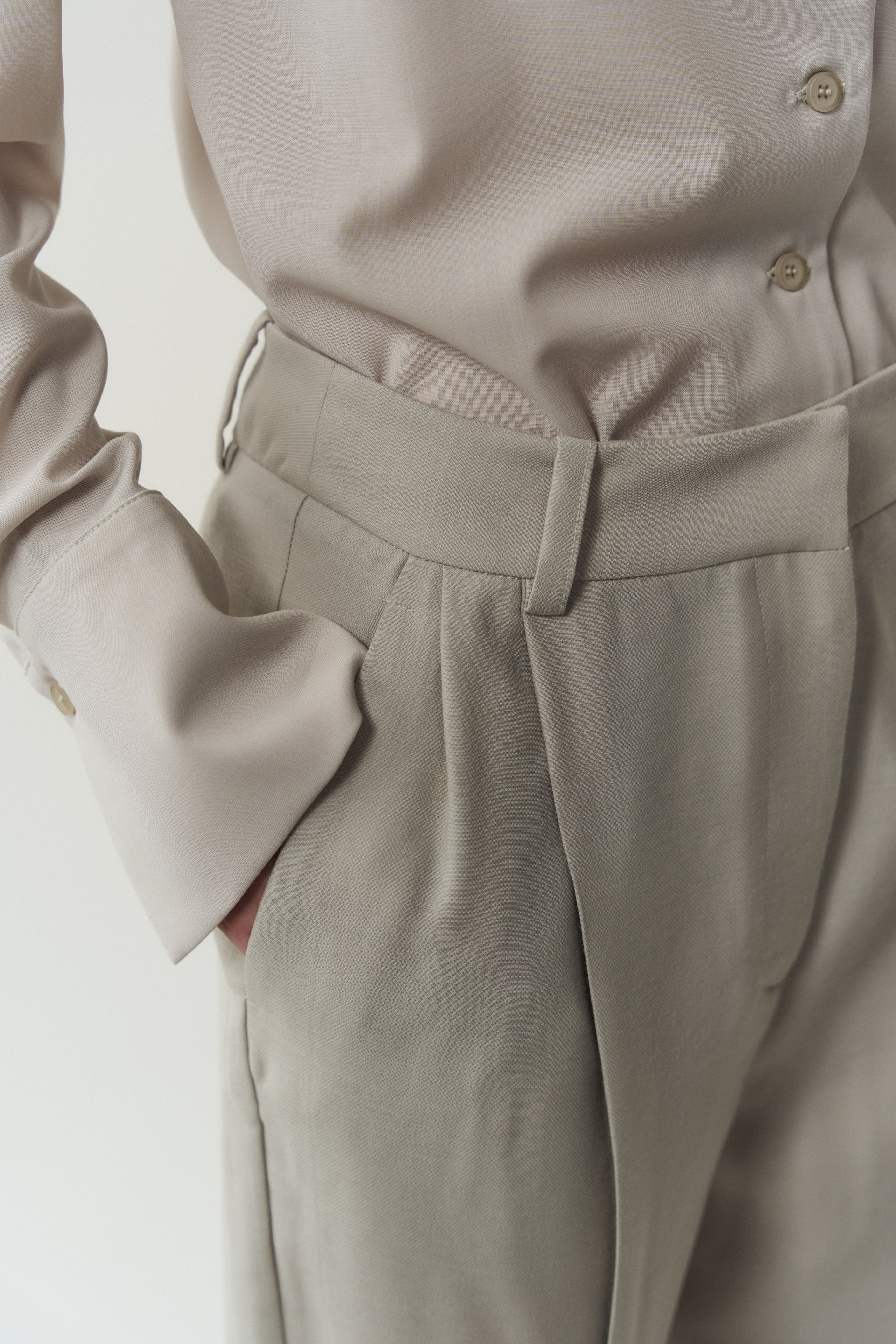 Jvis. Фотограф для брендов, моделей и частных клиентов в Москве