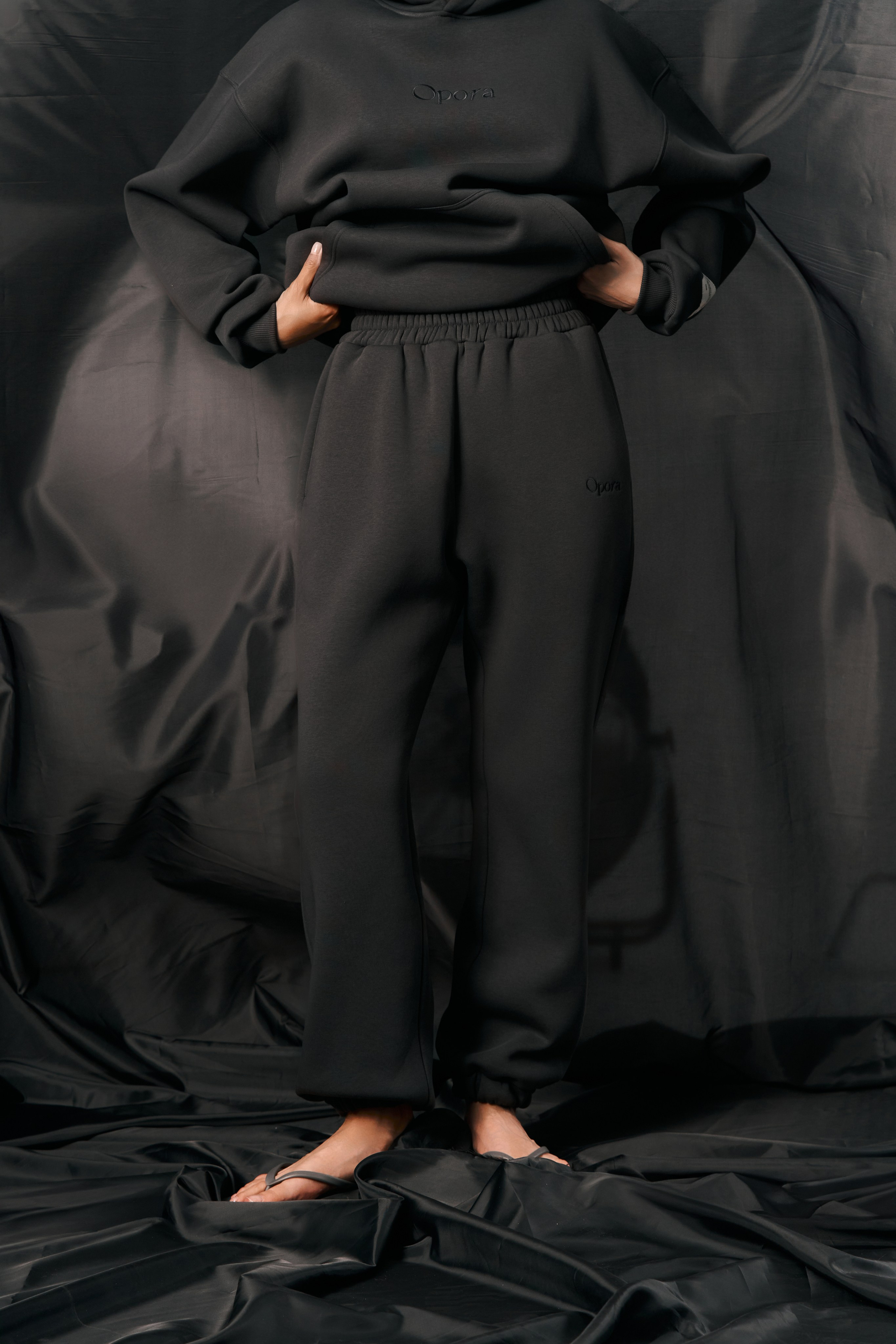 Opora. Фотограф для брендов, моделей и частных клиентов в Москве