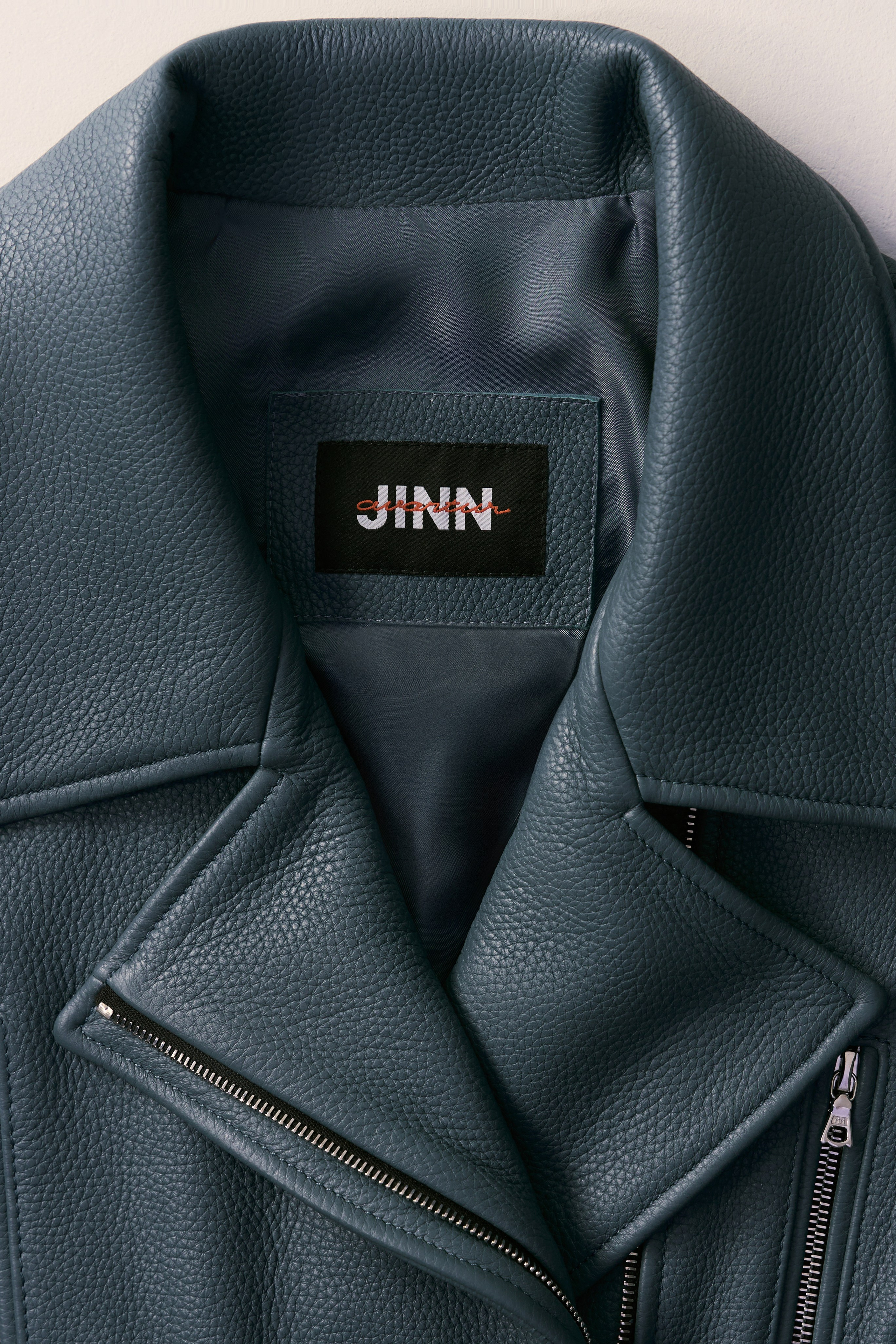 Jinn avantur. Фотограф для брендов, моделей и частных клиентов в Москве