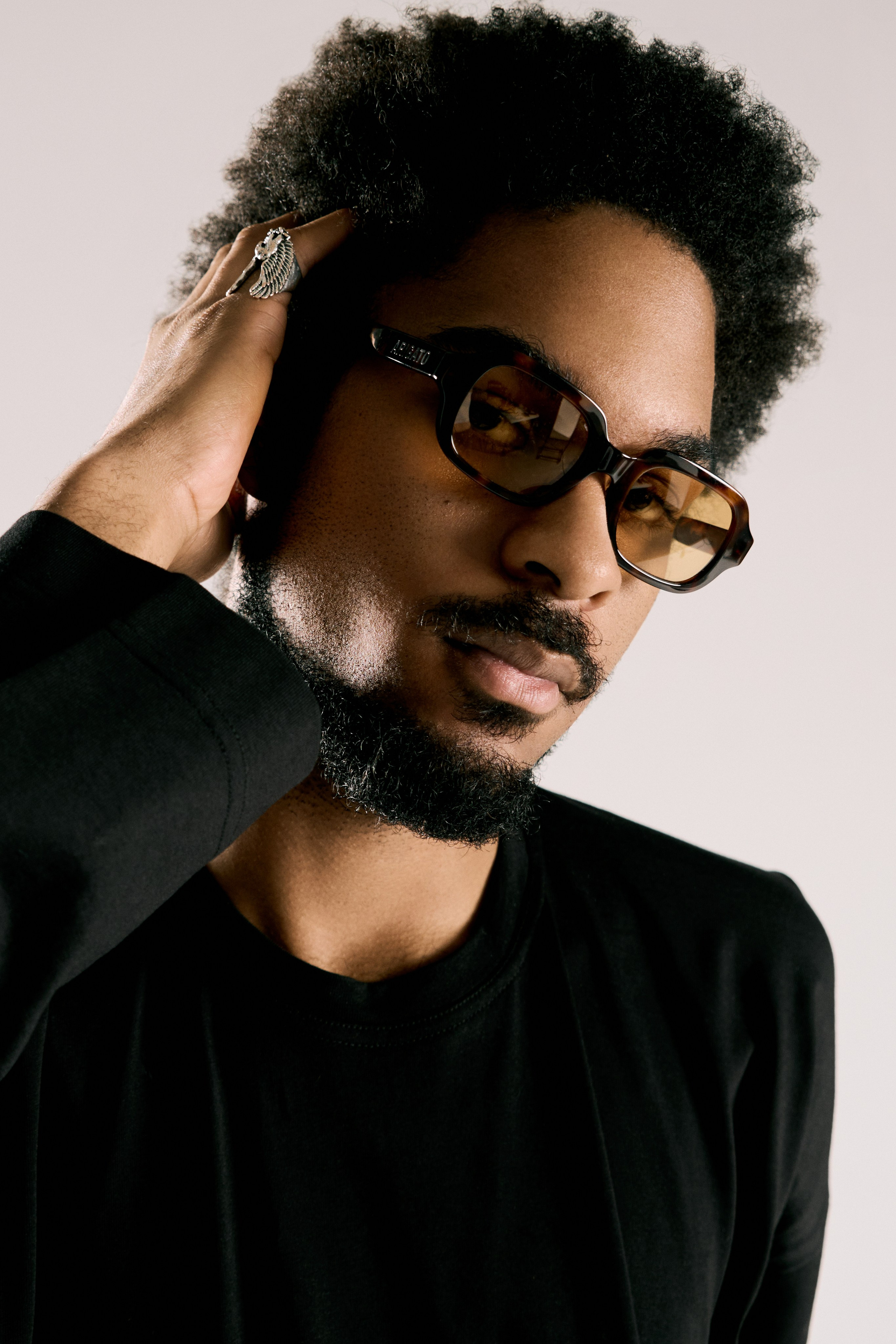 Фото для баннеров выступлений исполнителя. Фотограф для брендов, моделей и частных клиентов в Москве