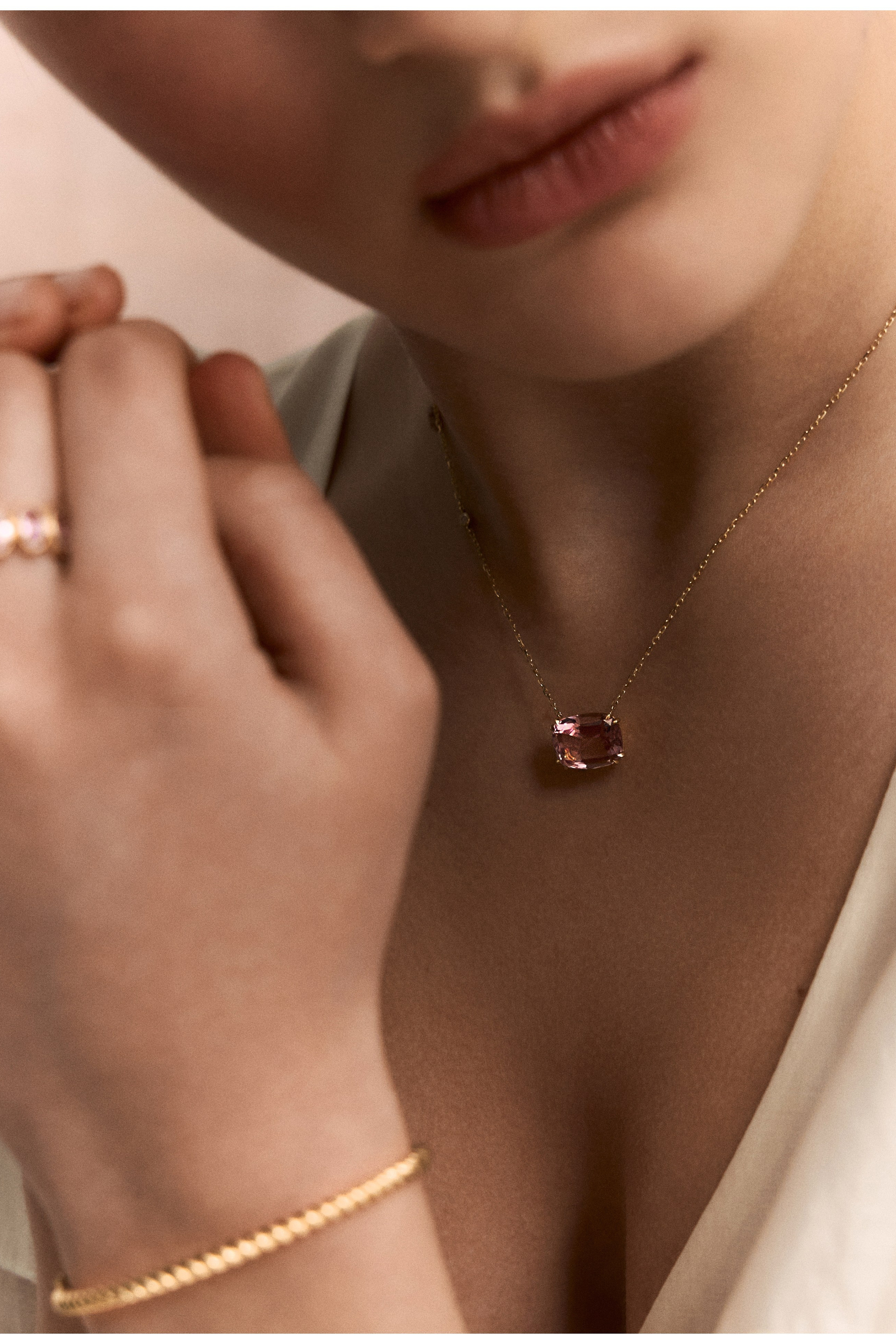 AURORA. Фотограф для брендов, моделей и частных клиентов в Москве