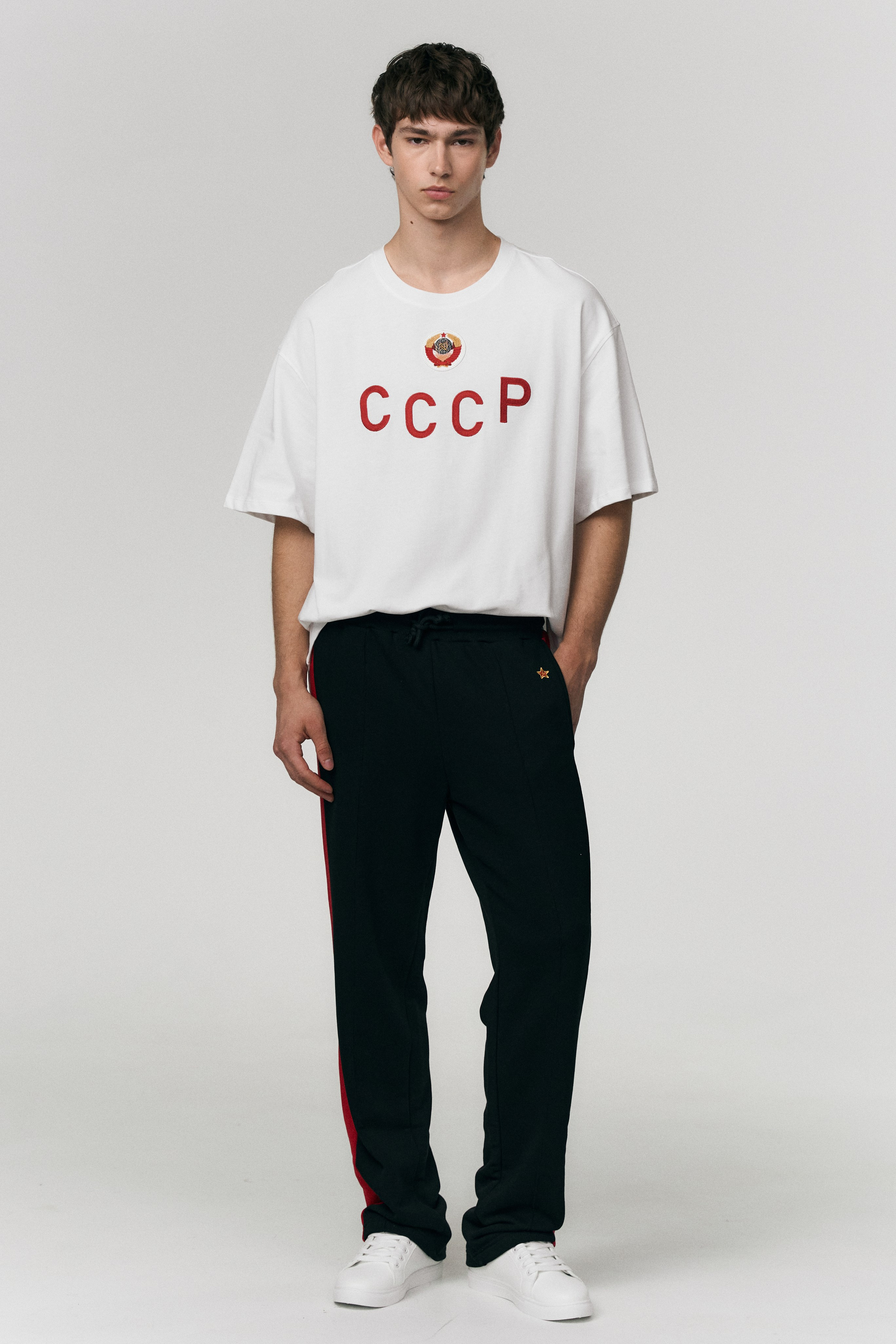 Gourji. Фотограф для брендов, моделей и частных клиентов в Москве