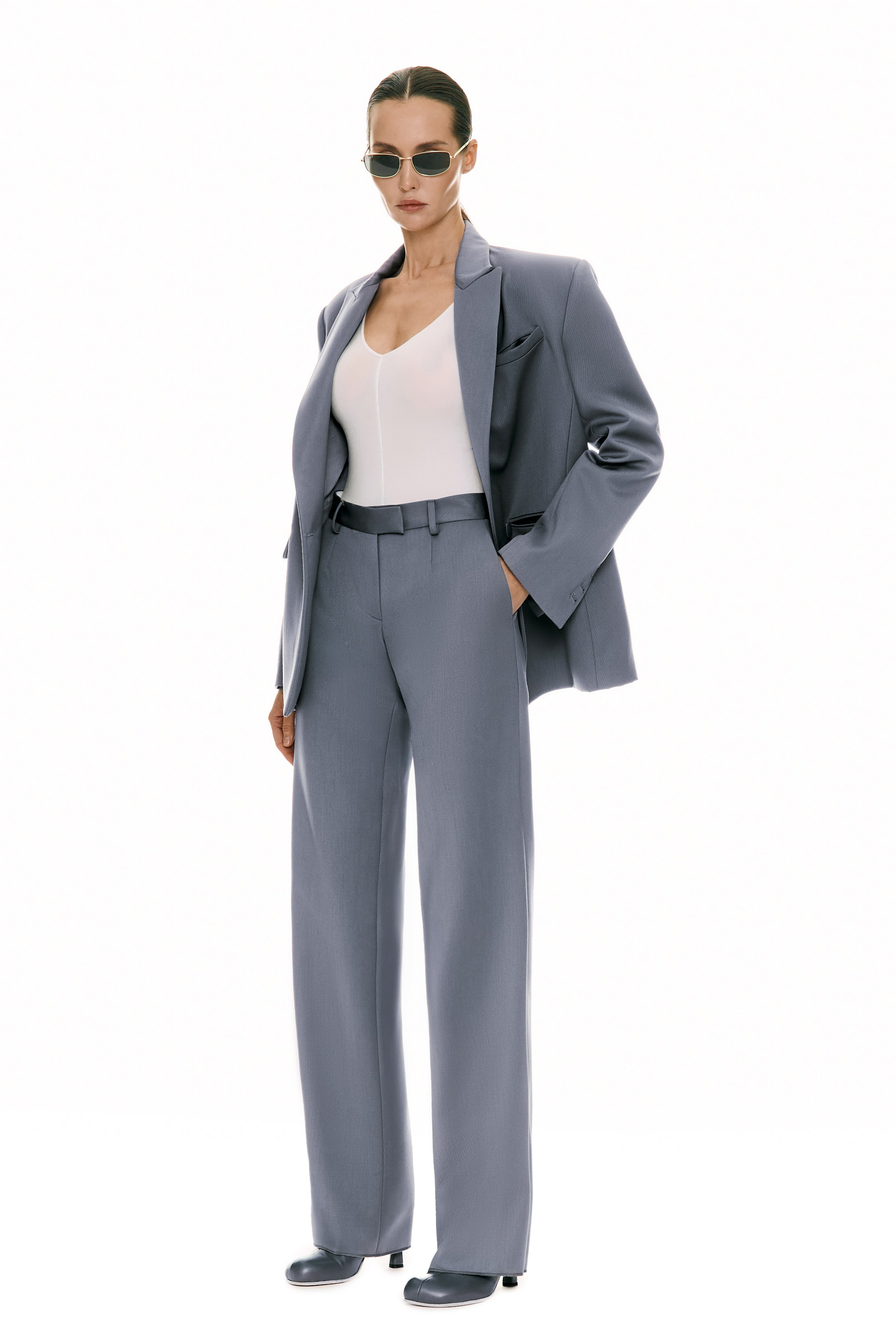 LNB STUDIO — catalog. Фотограф для брендов, моделей и частных клиентов в Москве