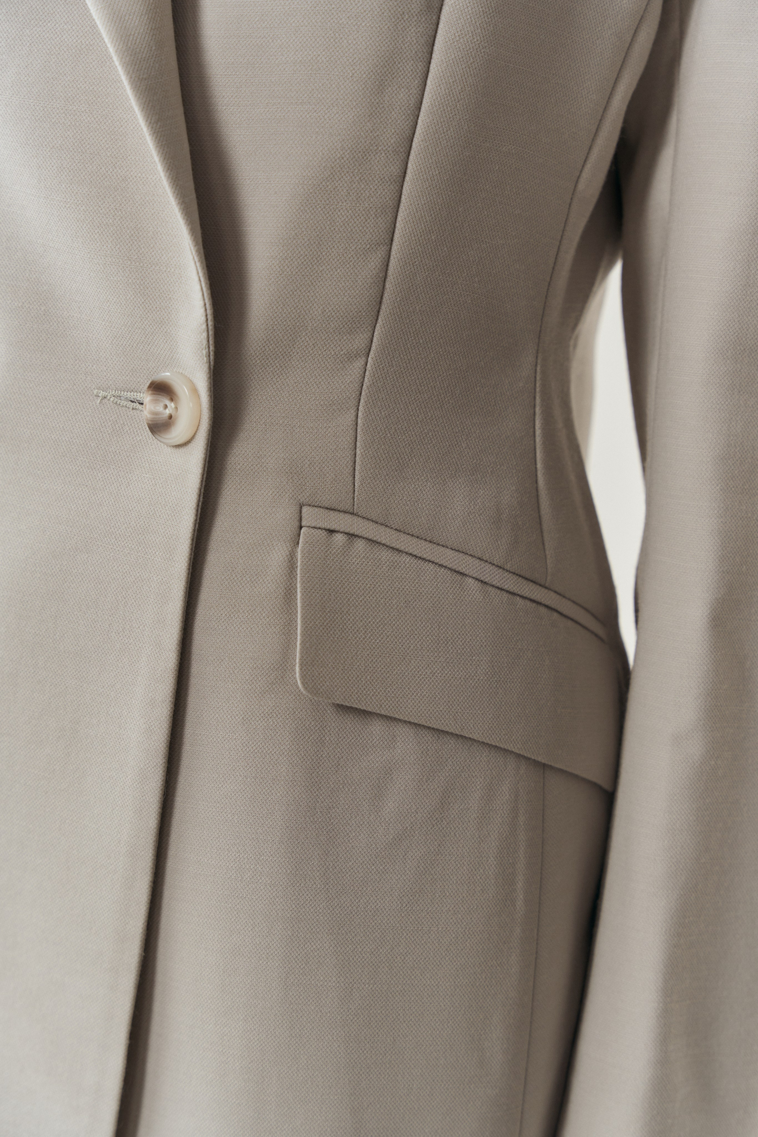 Jvis. Фотограф для брендов, моделей и частных клиентов в Москве