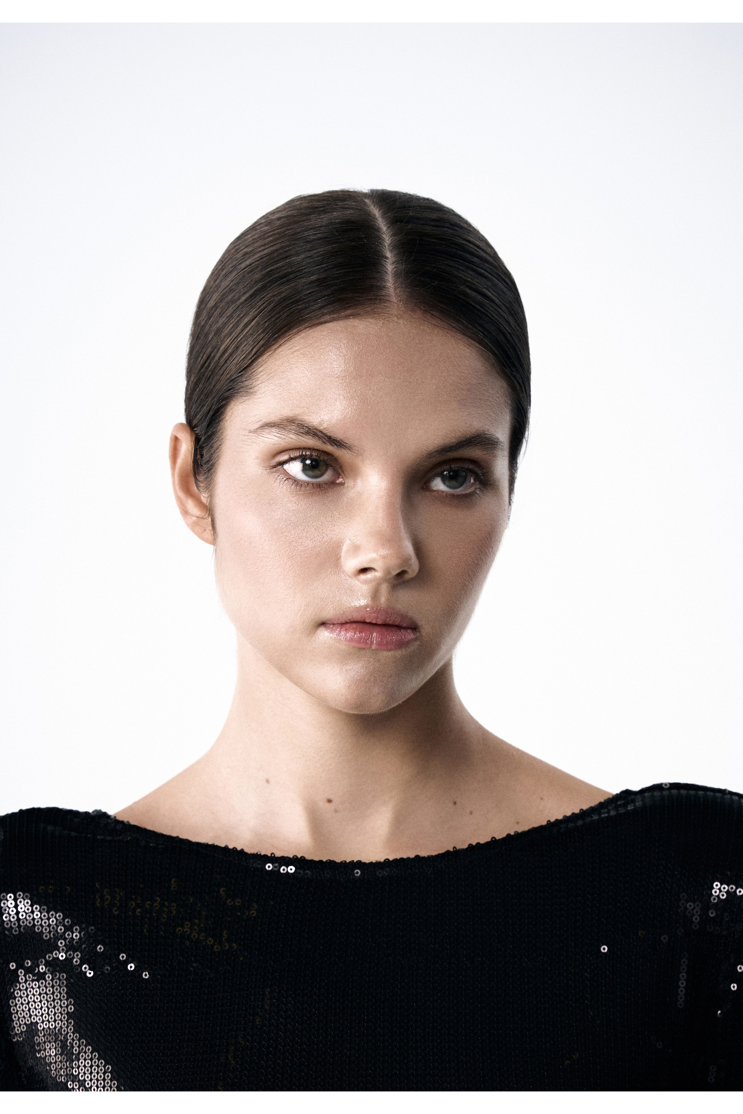 MME. Фотограф для брендов, моделей и частных клиентов в Москве