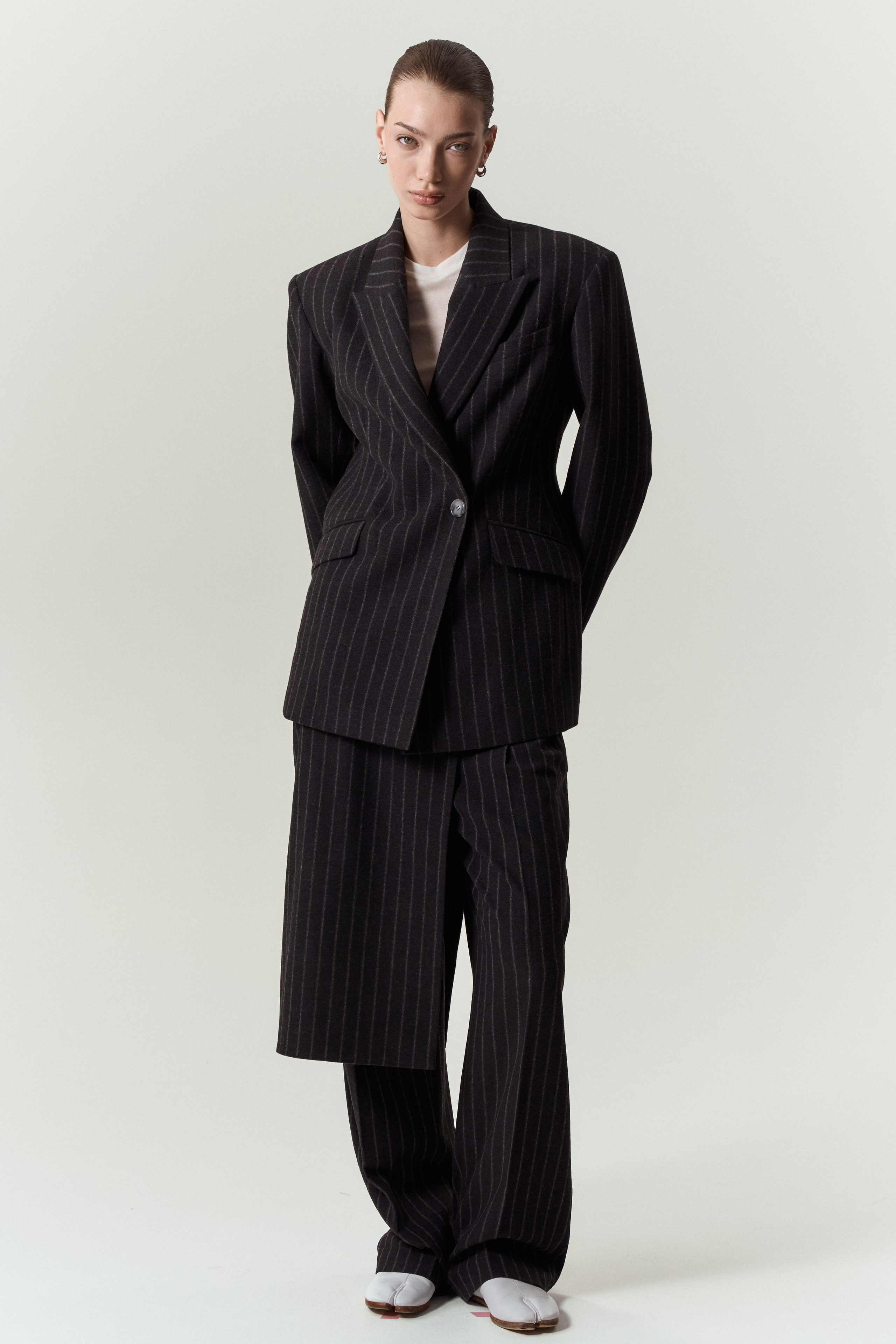 Jvis. Фотограф для брендов, моделей и частных клиентов в Москве