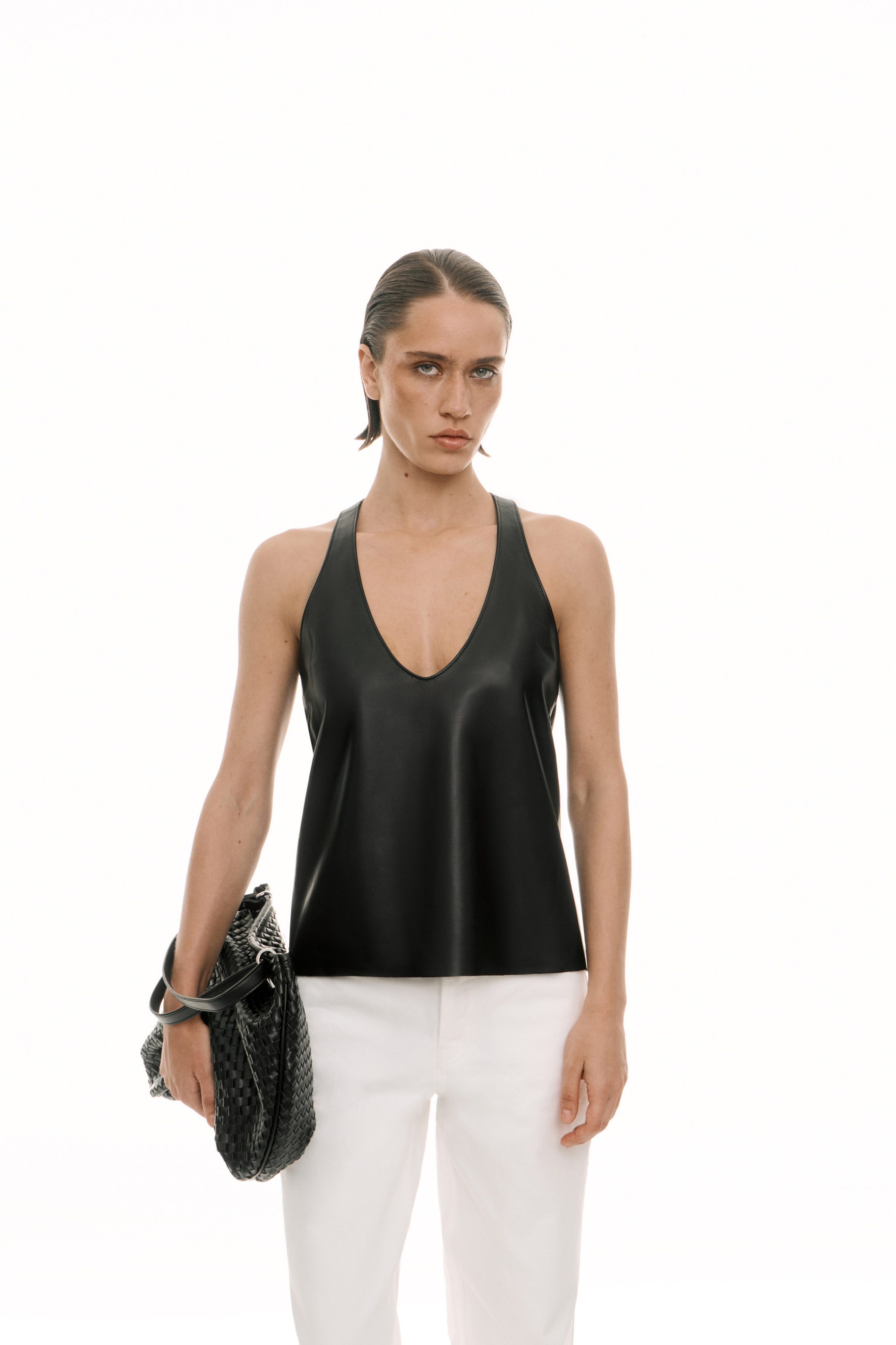 LNB STUDIO — catalog. Фотограф для брендов, моделей и частных клиентов в Москве