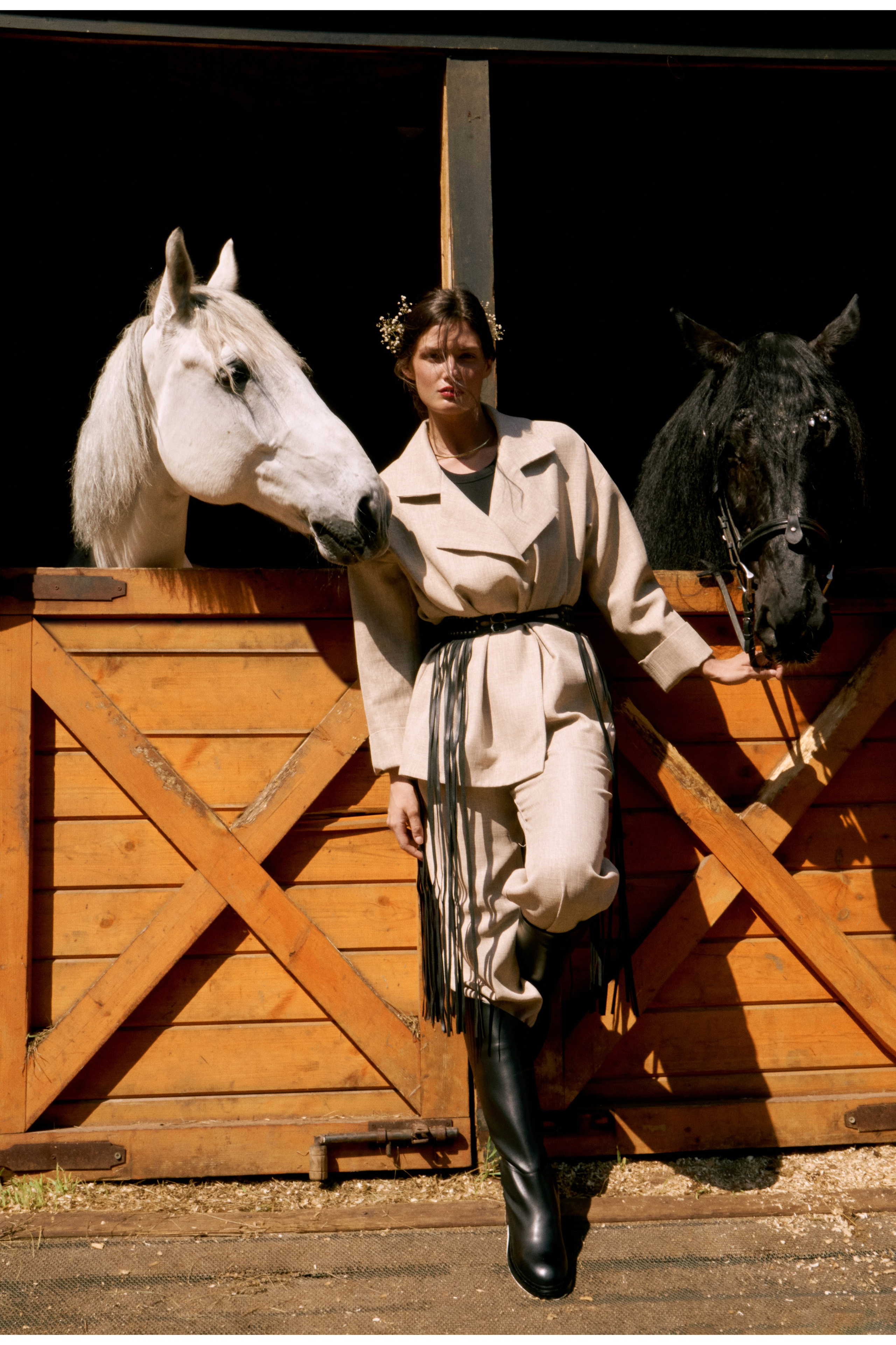 HORSE. Фотограф для брендов, моделей и частных клиентов в Москве