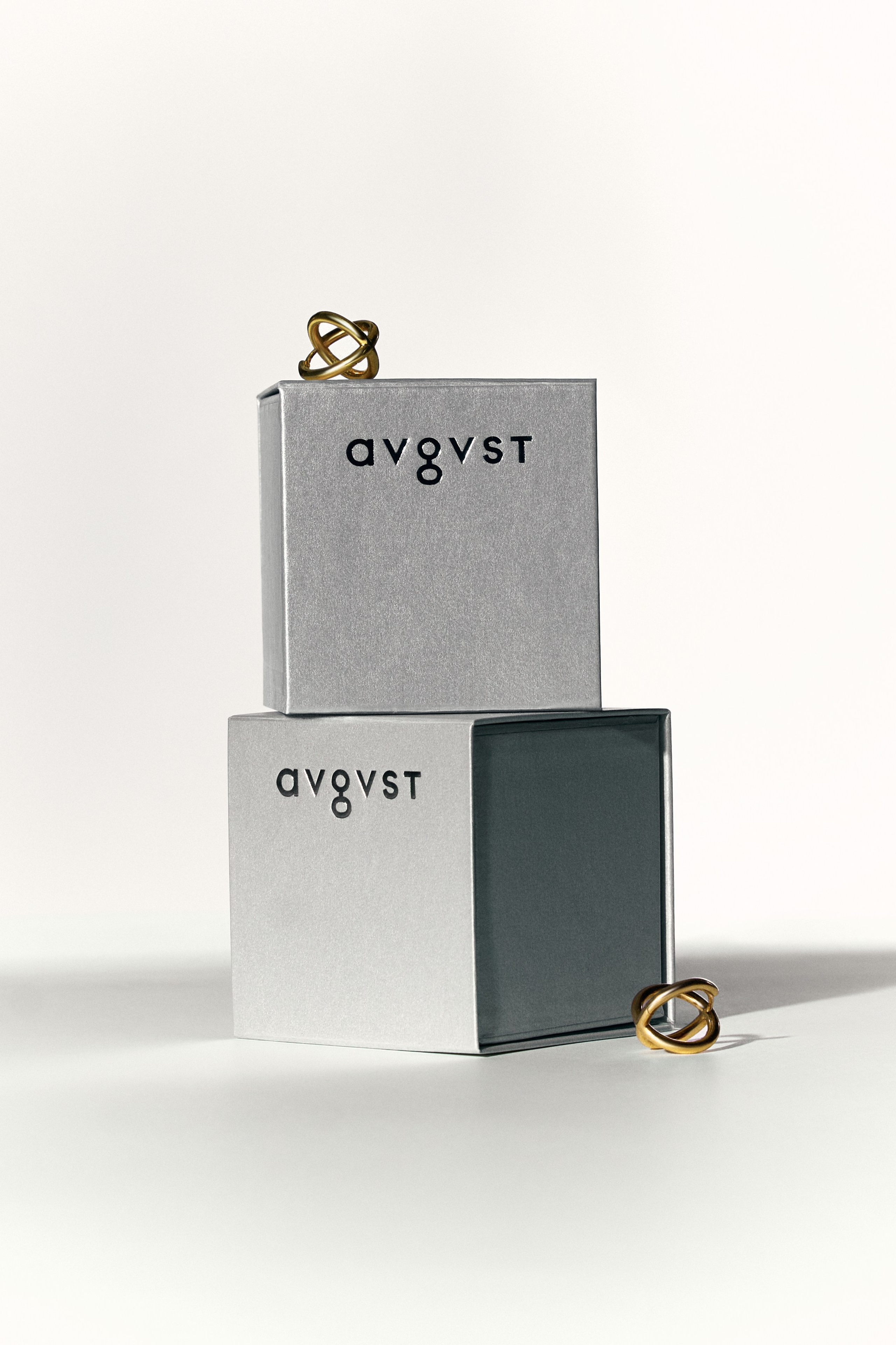 Украшения. Фотограф для брендов, моделей и частных клиентов в Москве