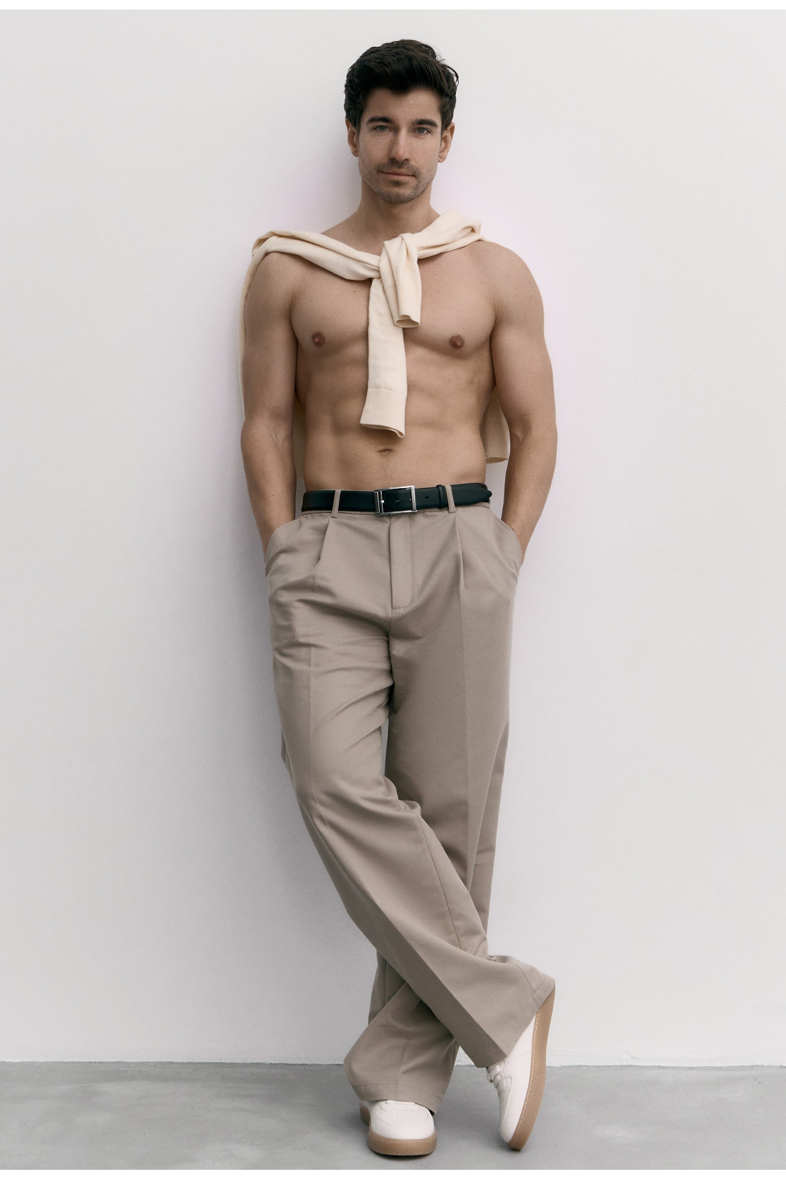 IVAN. Фотограф для брендов, моделей и частных клиентов в Москве