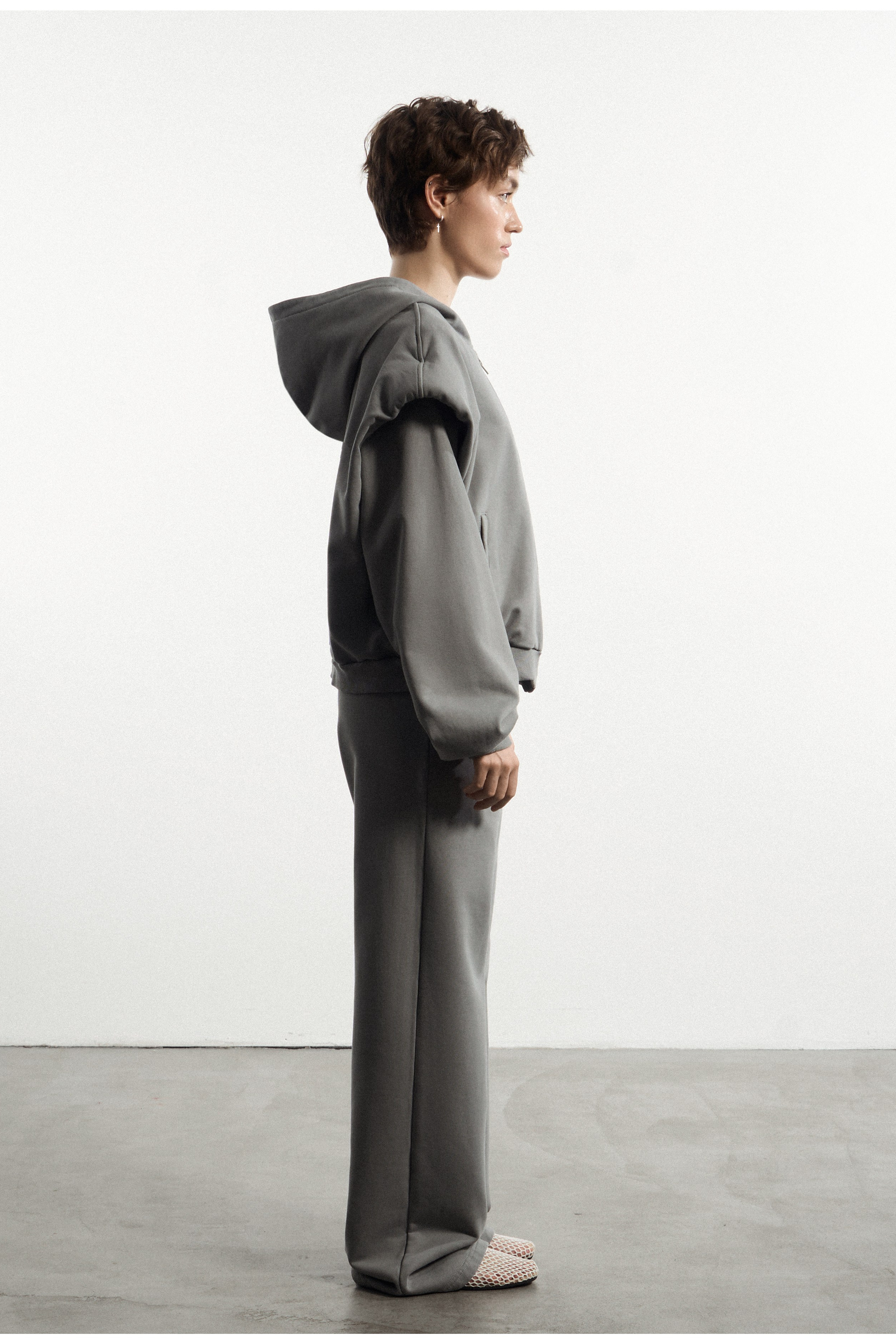 THEROS — catalog. Фотограф для брендов, моделей и частных клиентов в Москве