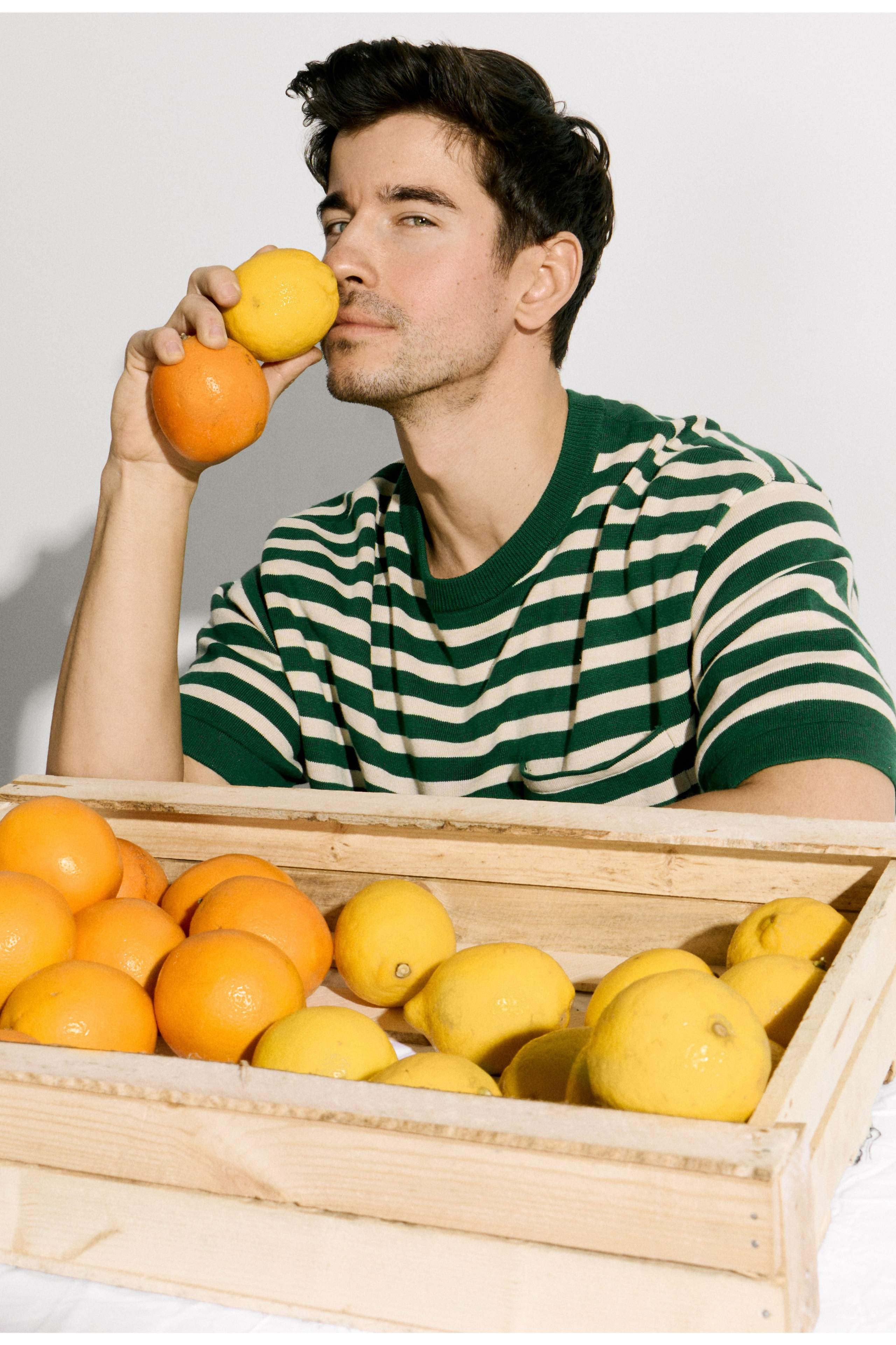 IVAN. Фотограф для брендов, моделей и частных клиентов в Москве