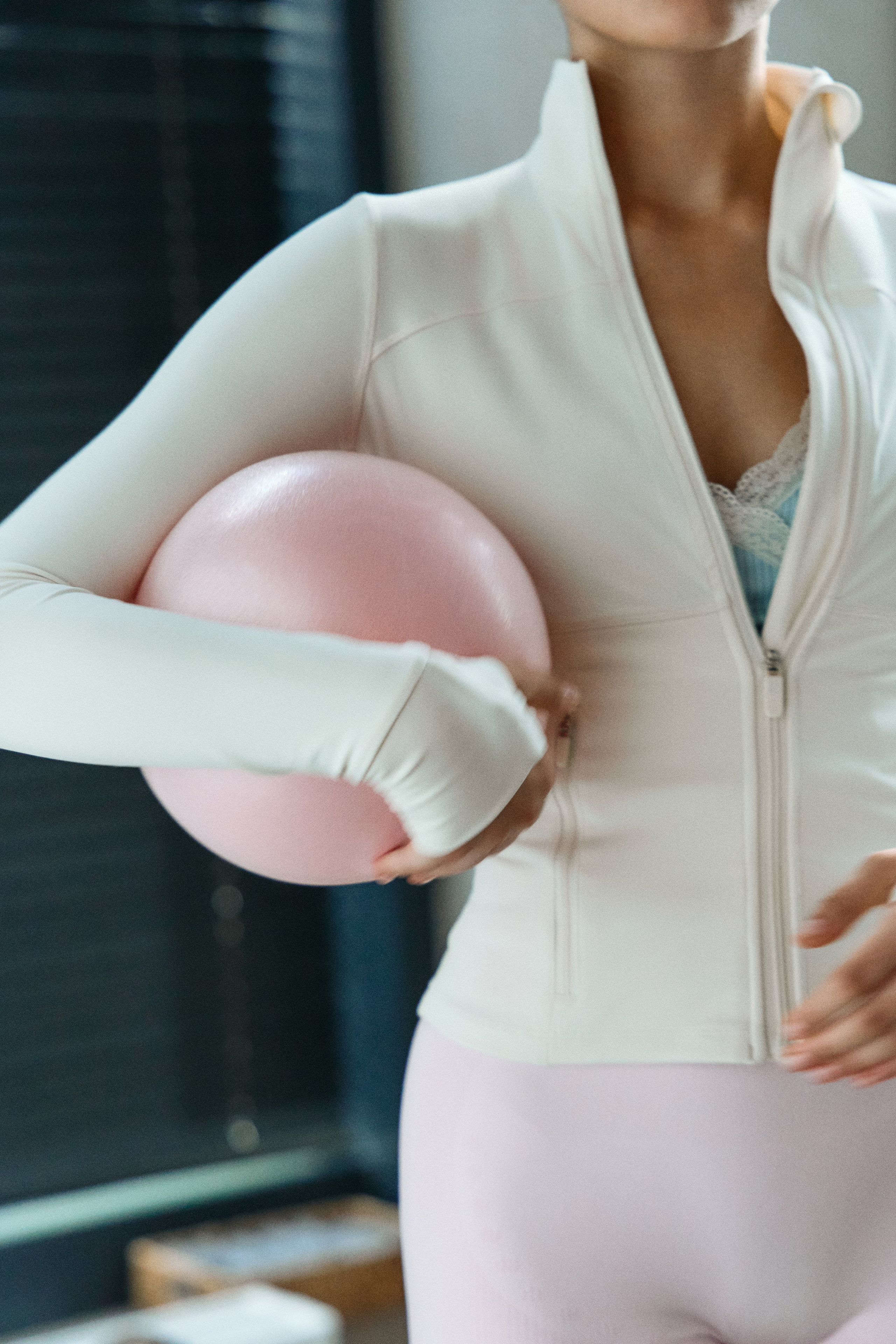 PLIE. Фотограф для брендов, моделей и частных клиентов в Москве