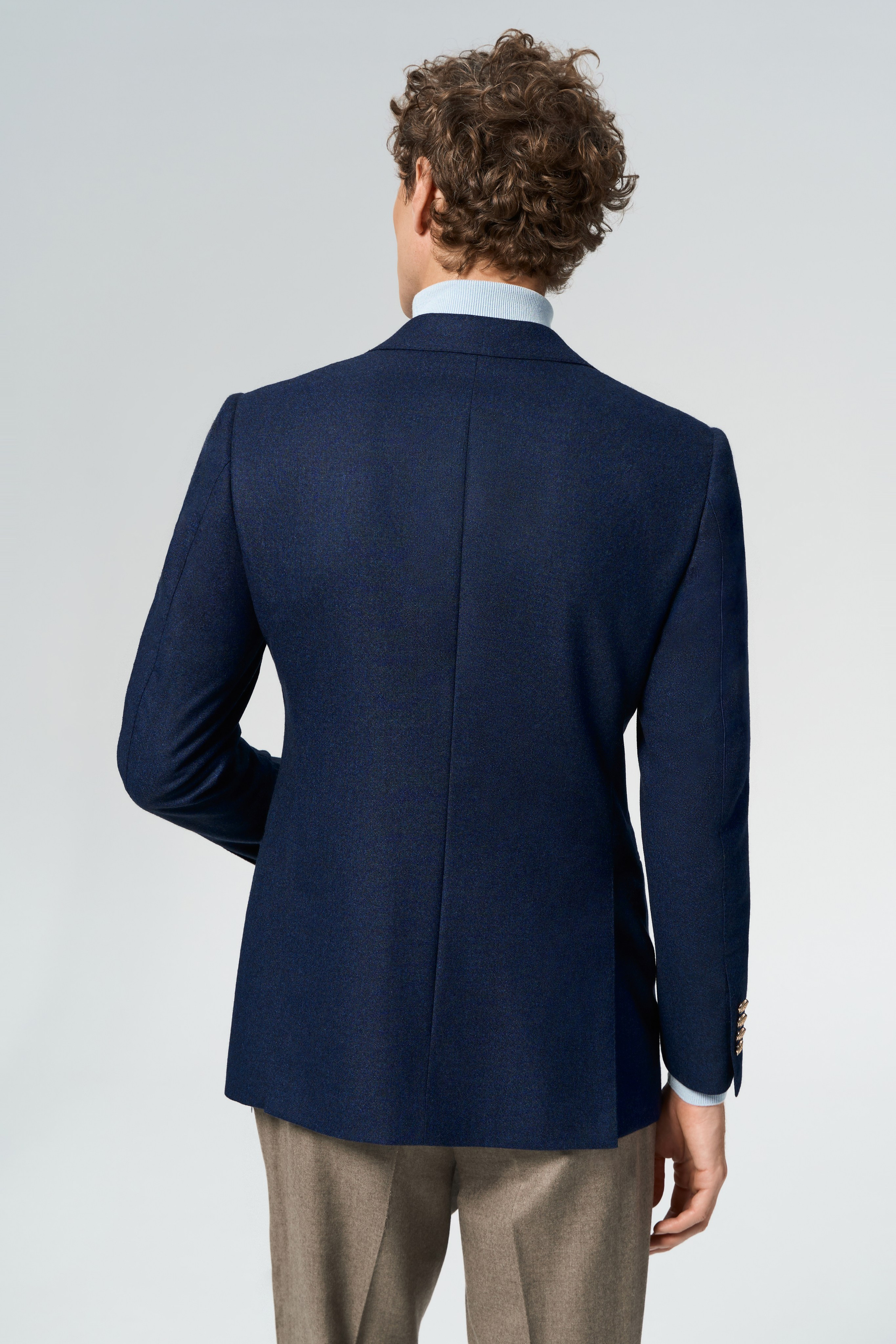 Cerca-trova. Фотограф для брендов, моделей и частных клиентов в Москве