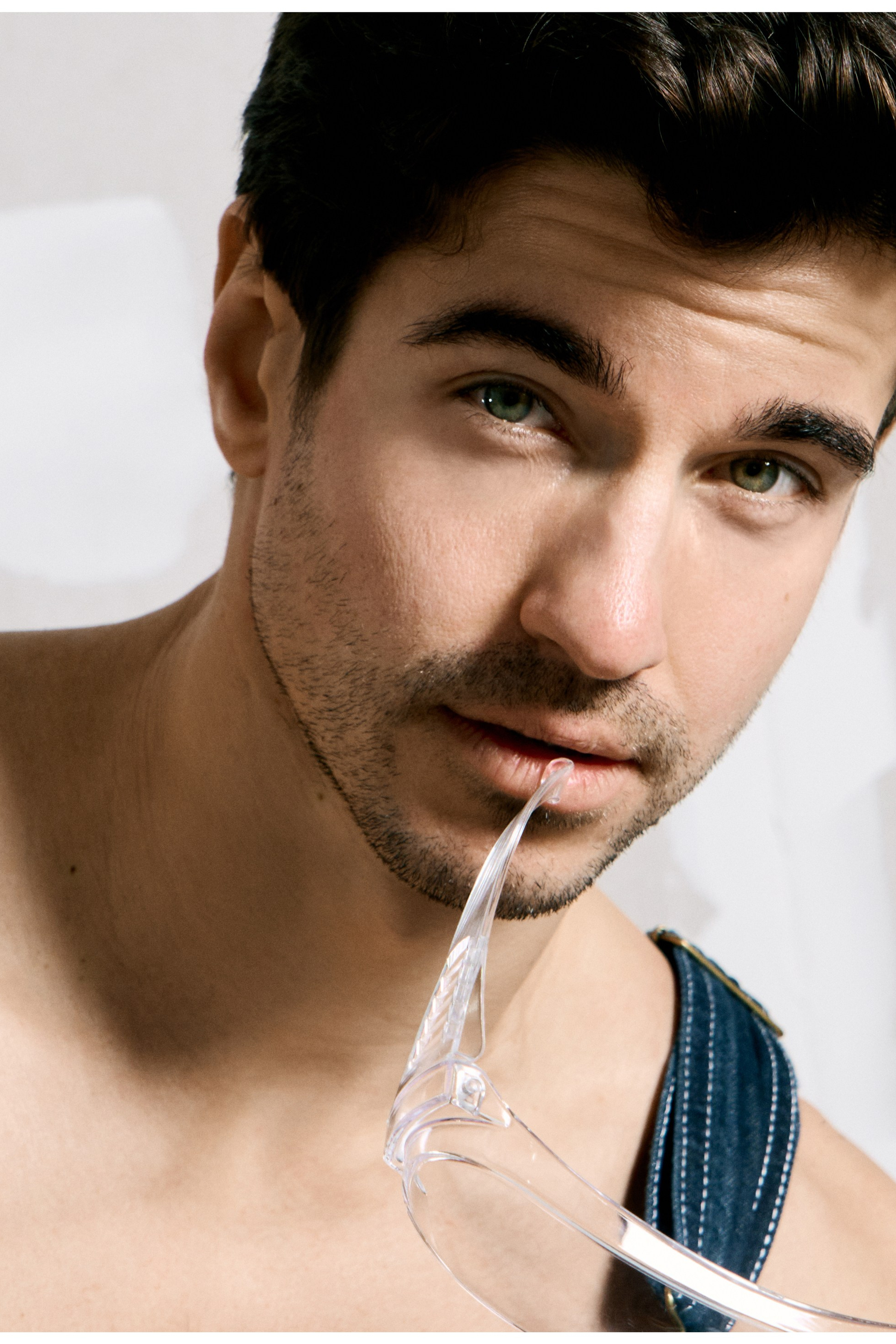 IVAN. Фотограф для брендов, моделей и частных клиентов в Москве