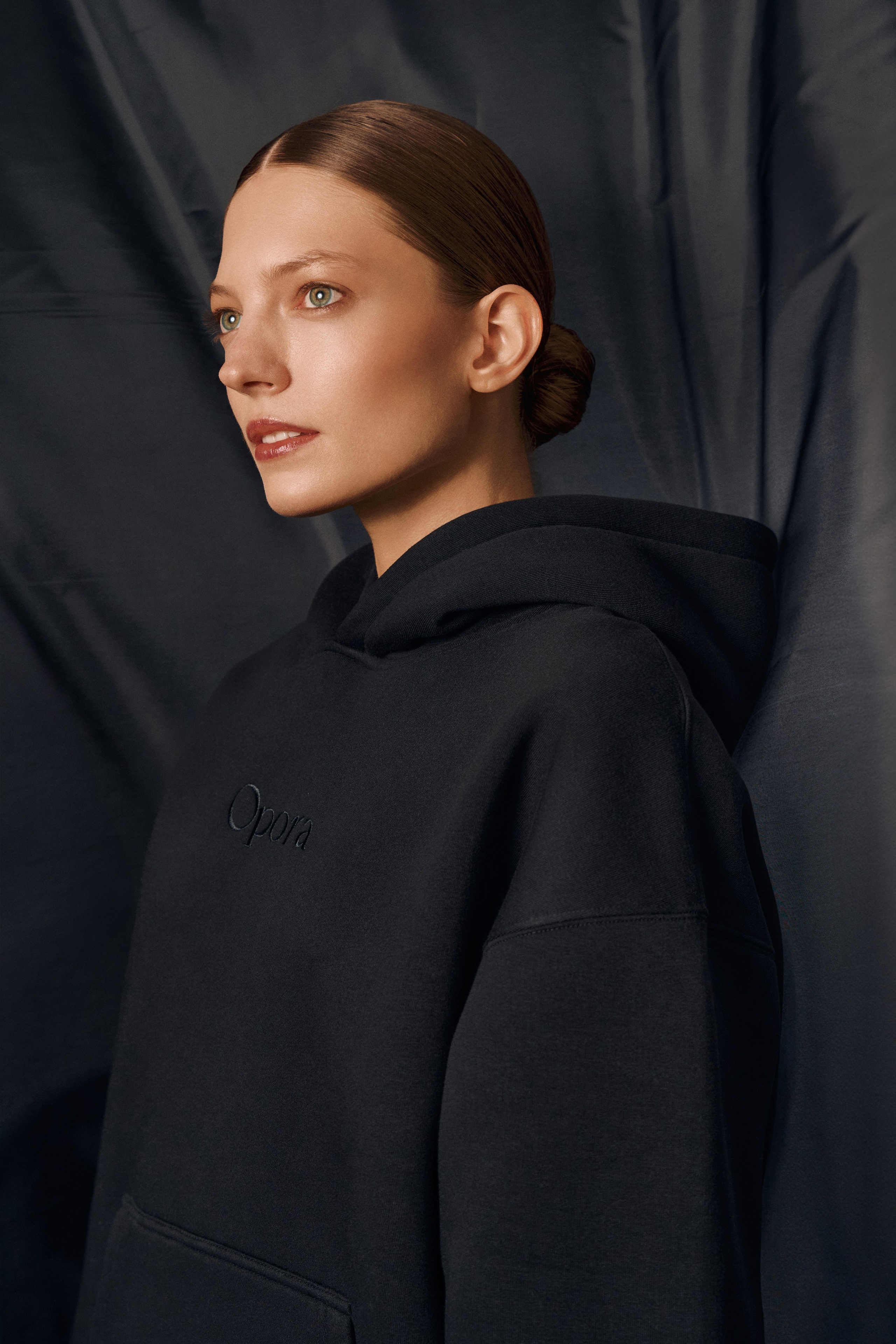 Opora. Фотограф для брендов, моделей и частных клиентов в Москве