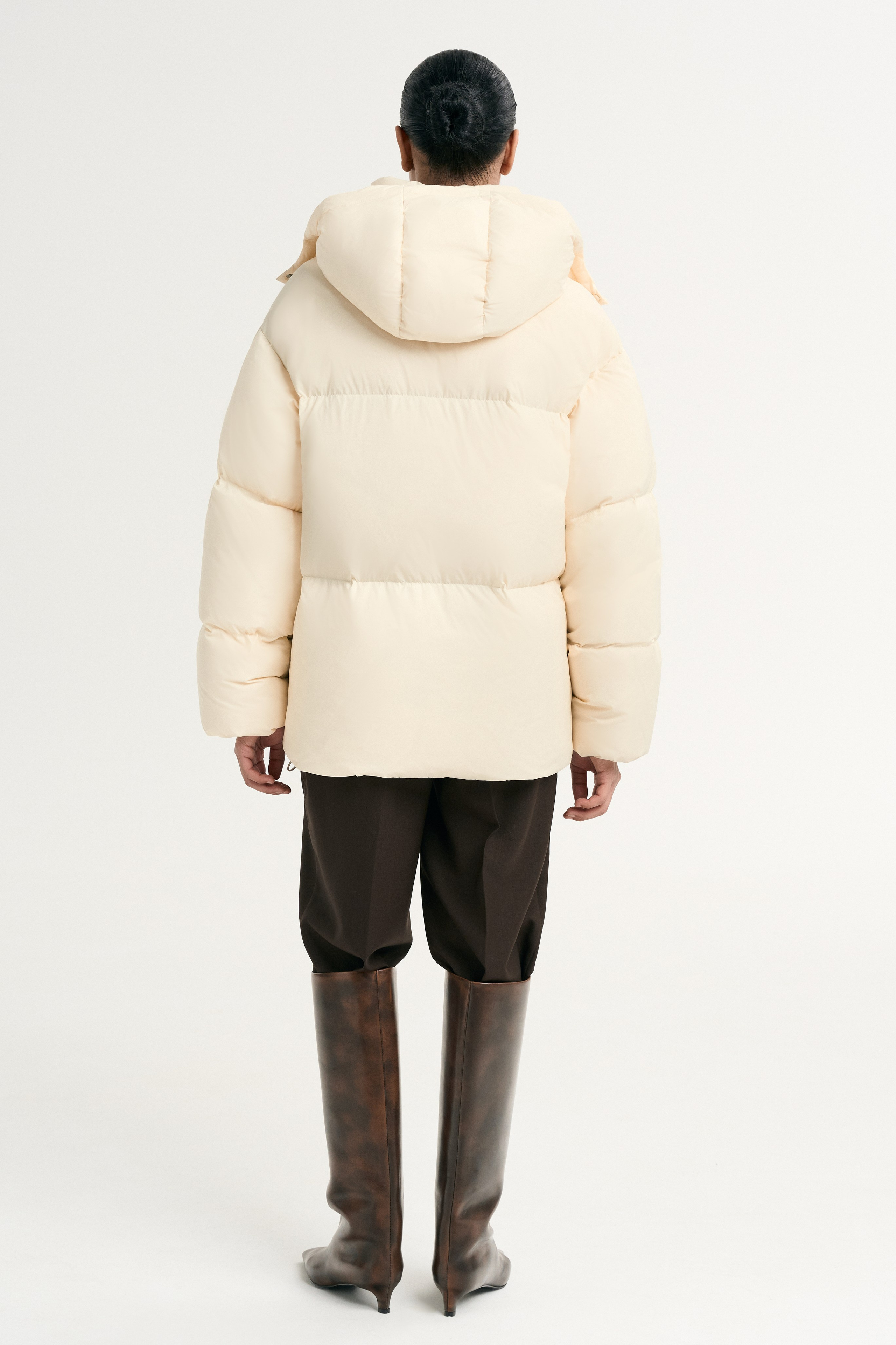 NEXTDORE. Фотограф для брендов, моделей и частных клиентов в Москве