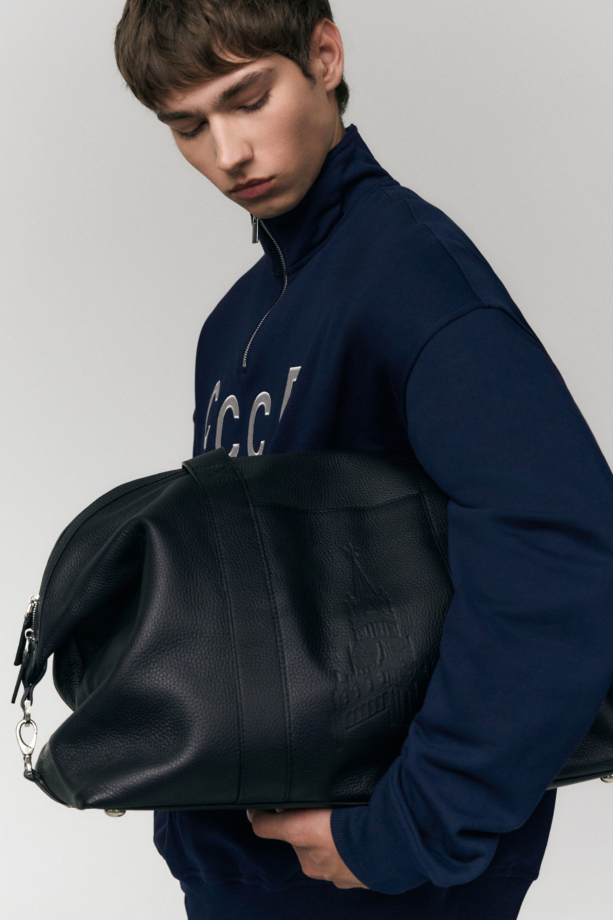 Gourji. Фотограф для брендов, моделей и частных клиентов в Москве