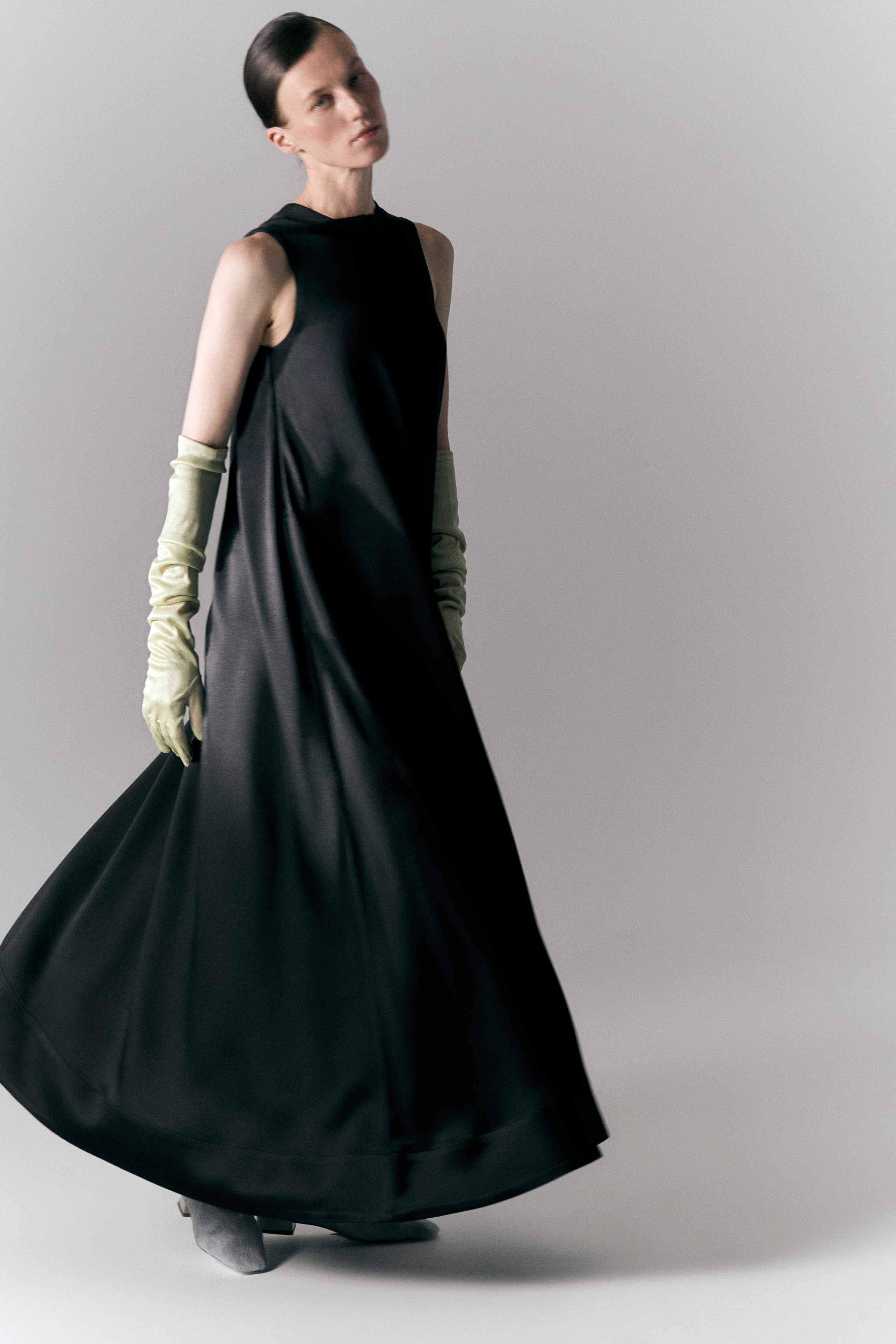 Jvis. Фотограф для брендов, моделей и частных клиентов в Москве