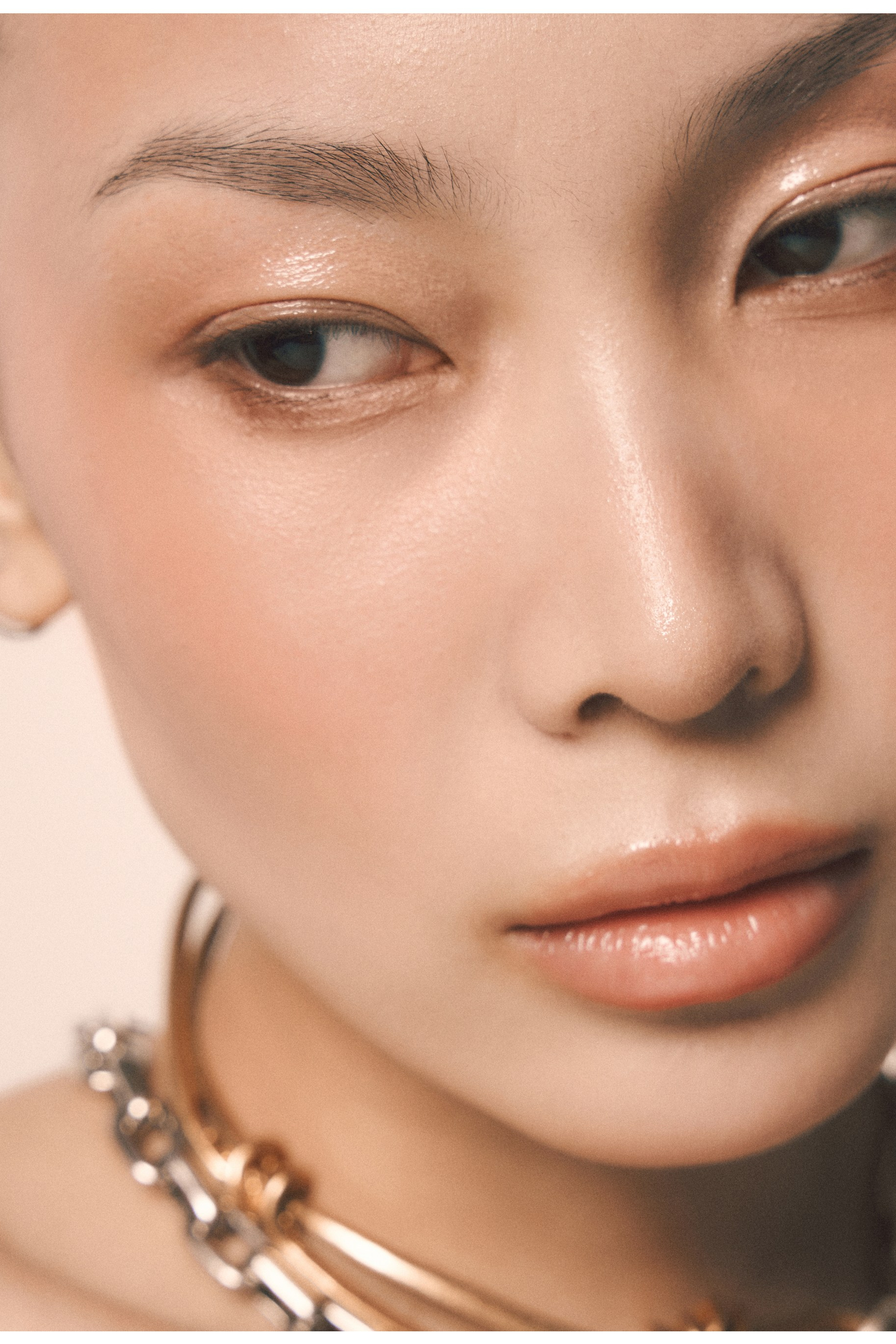 Heni. Фотограф для брендов, моделей и частных клиентов в Москве