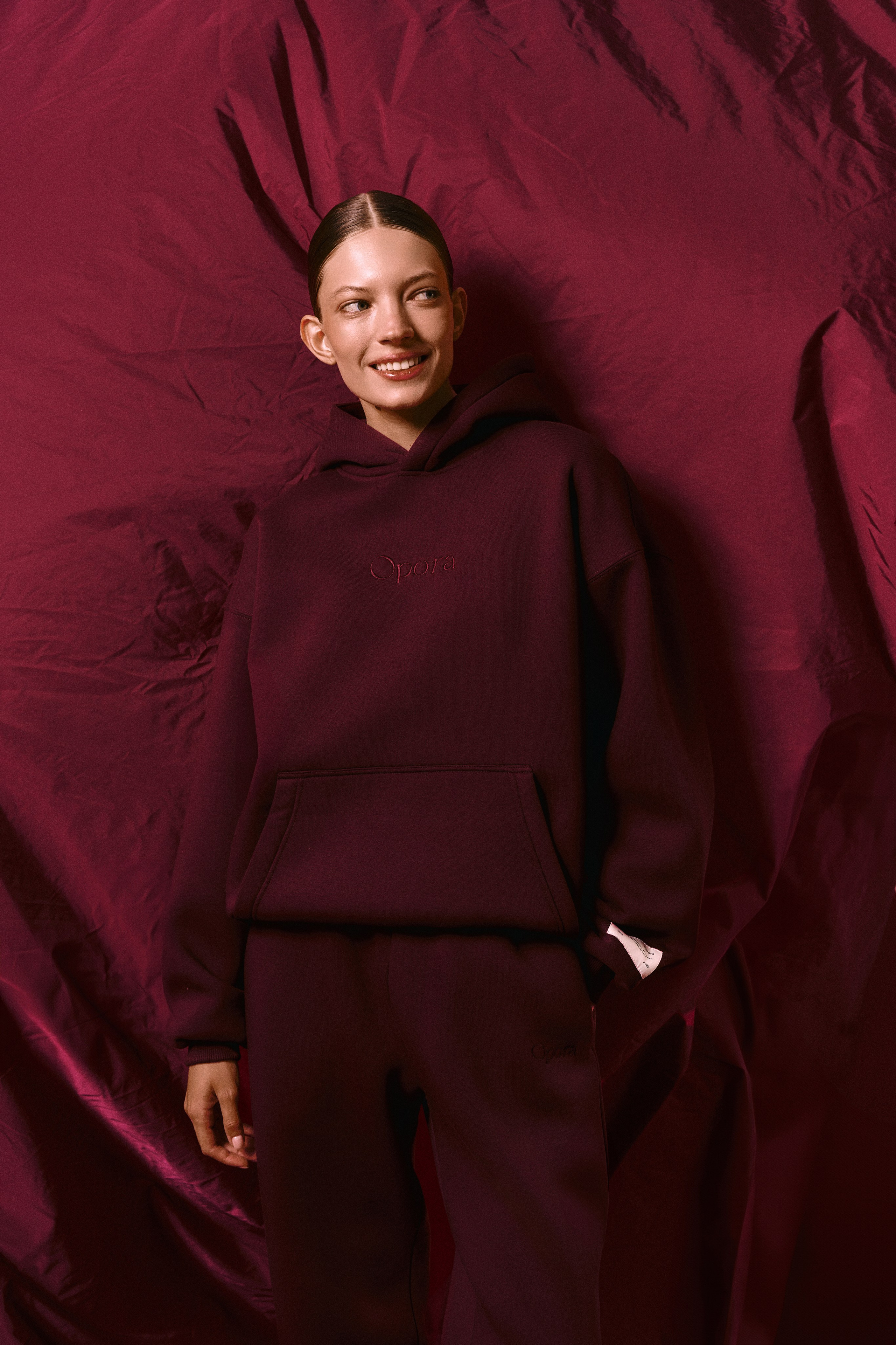 Opora. Фотограф для брендов, моделей и частных клиентов в Москве