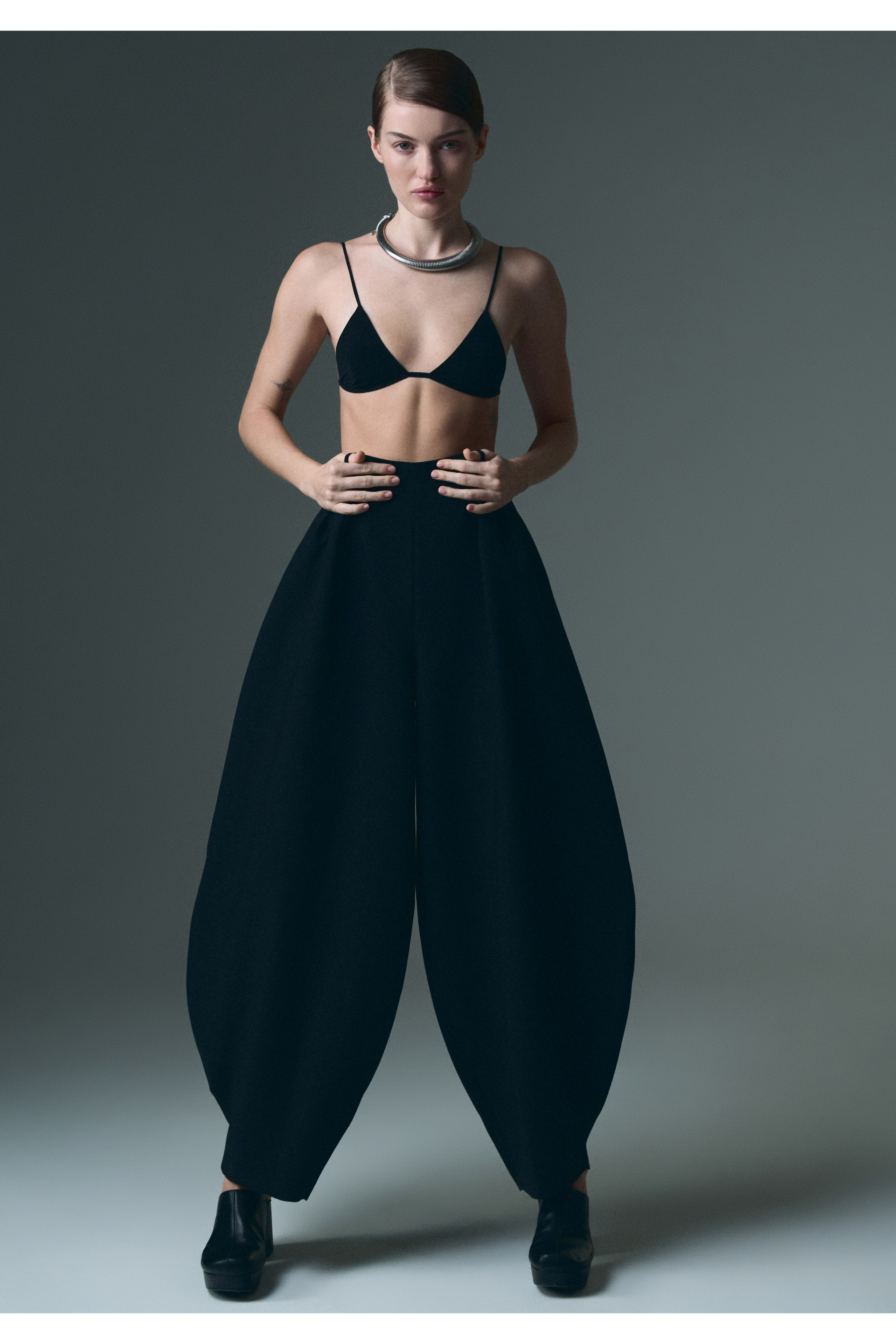 NAMELAZZ. Фотограф для брендов, моделей и частных клиентов в Москве